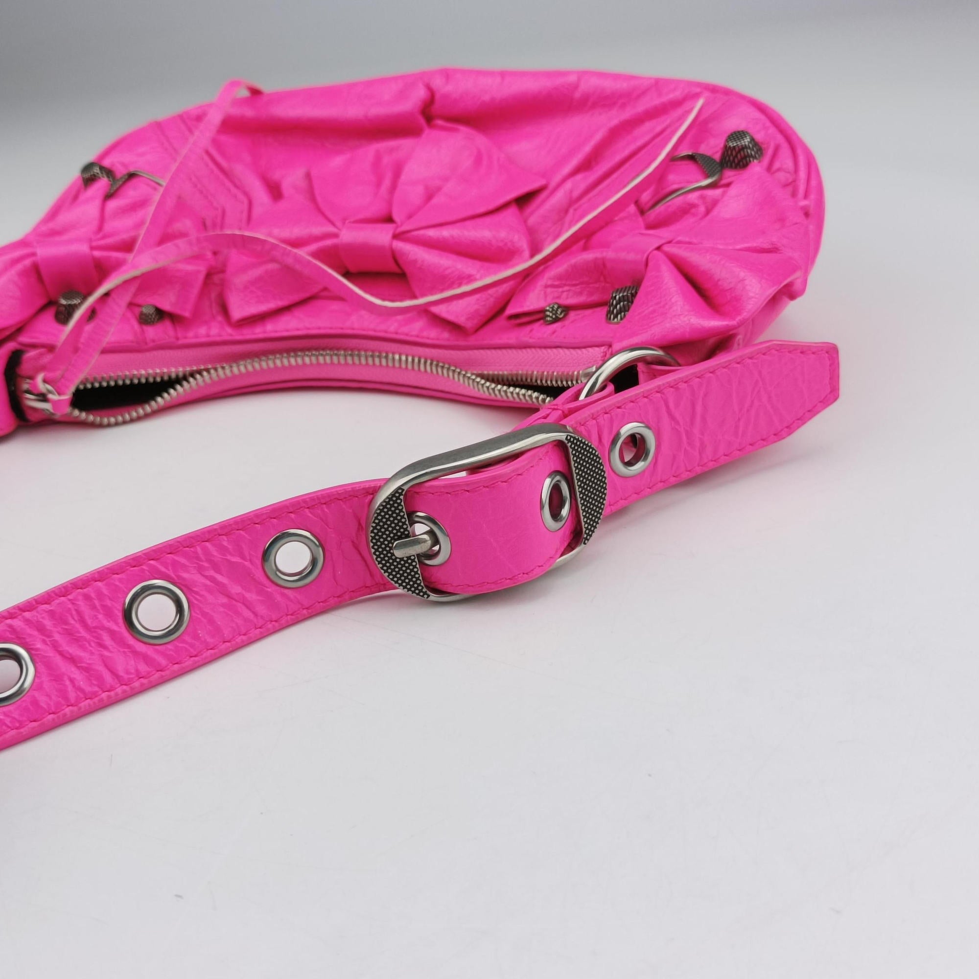 Pre-owned Balenciaga Le Cagole Rose Leather  shoulderbag | stylenewstar