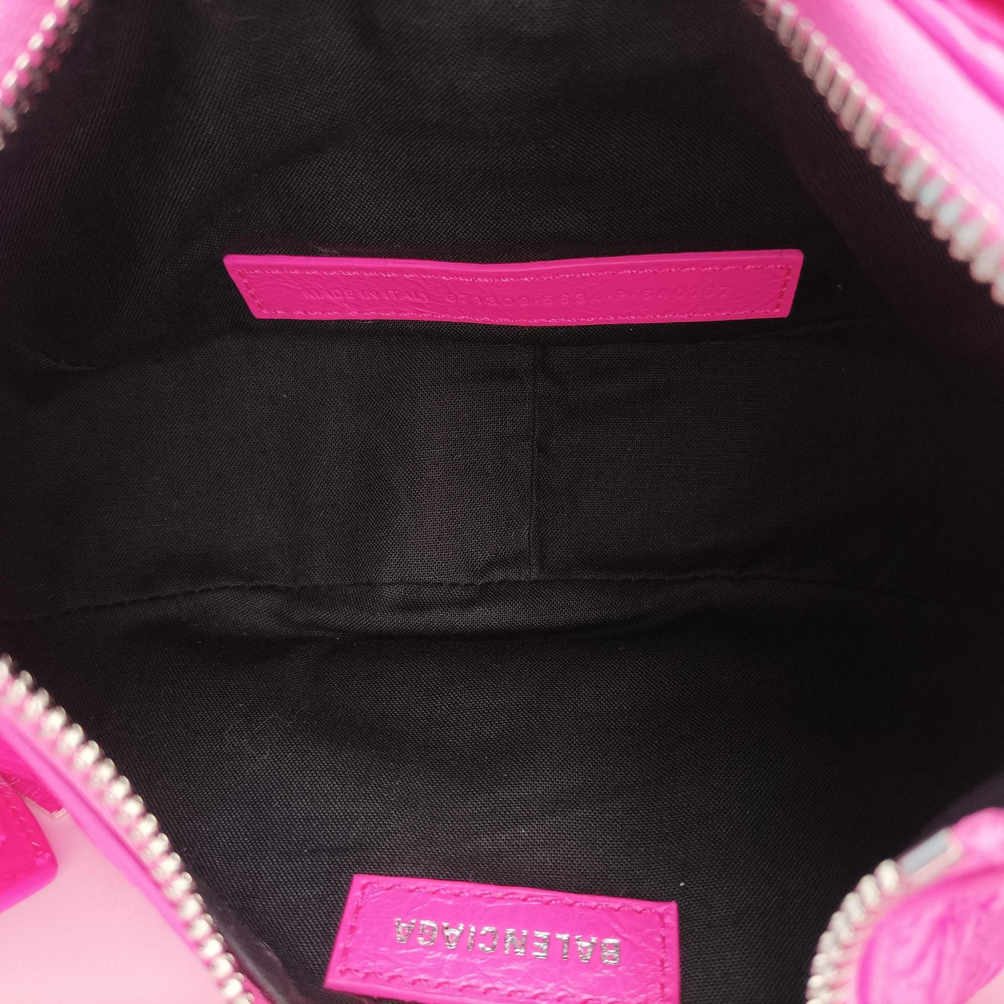 Pre-owned Balenciaga Le Cagole Rose Leather  shoulderbag | stylenewstar