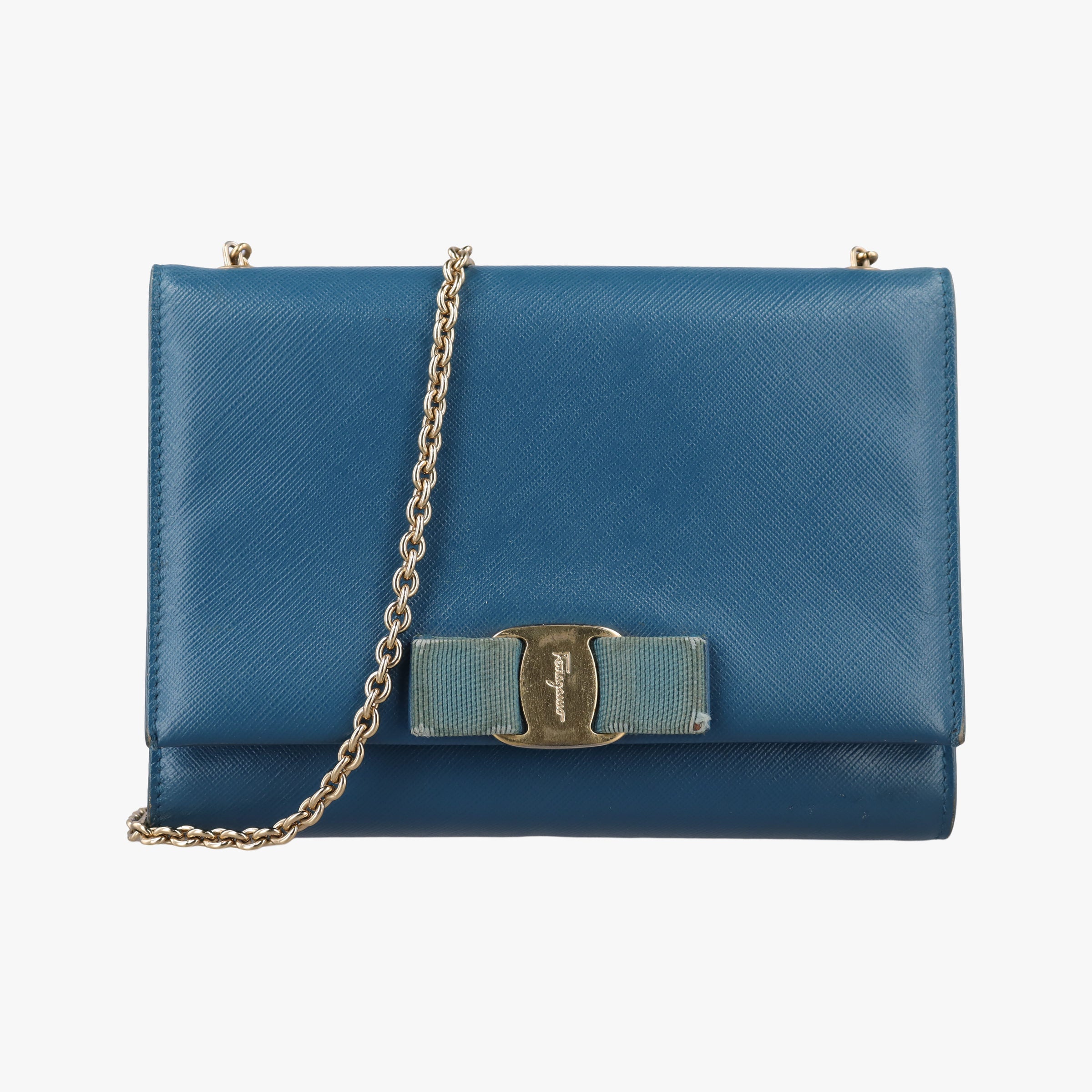 Pre-owned Ferragamo Ginny Vara Blue Leather  shoulderbag | stylenewstar