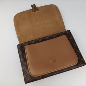 Secondhand Louis Vuitton MARIGNAN brown×SESAME Monogram Canvas×calf leather M44259 shoulderbag | stylenewstar