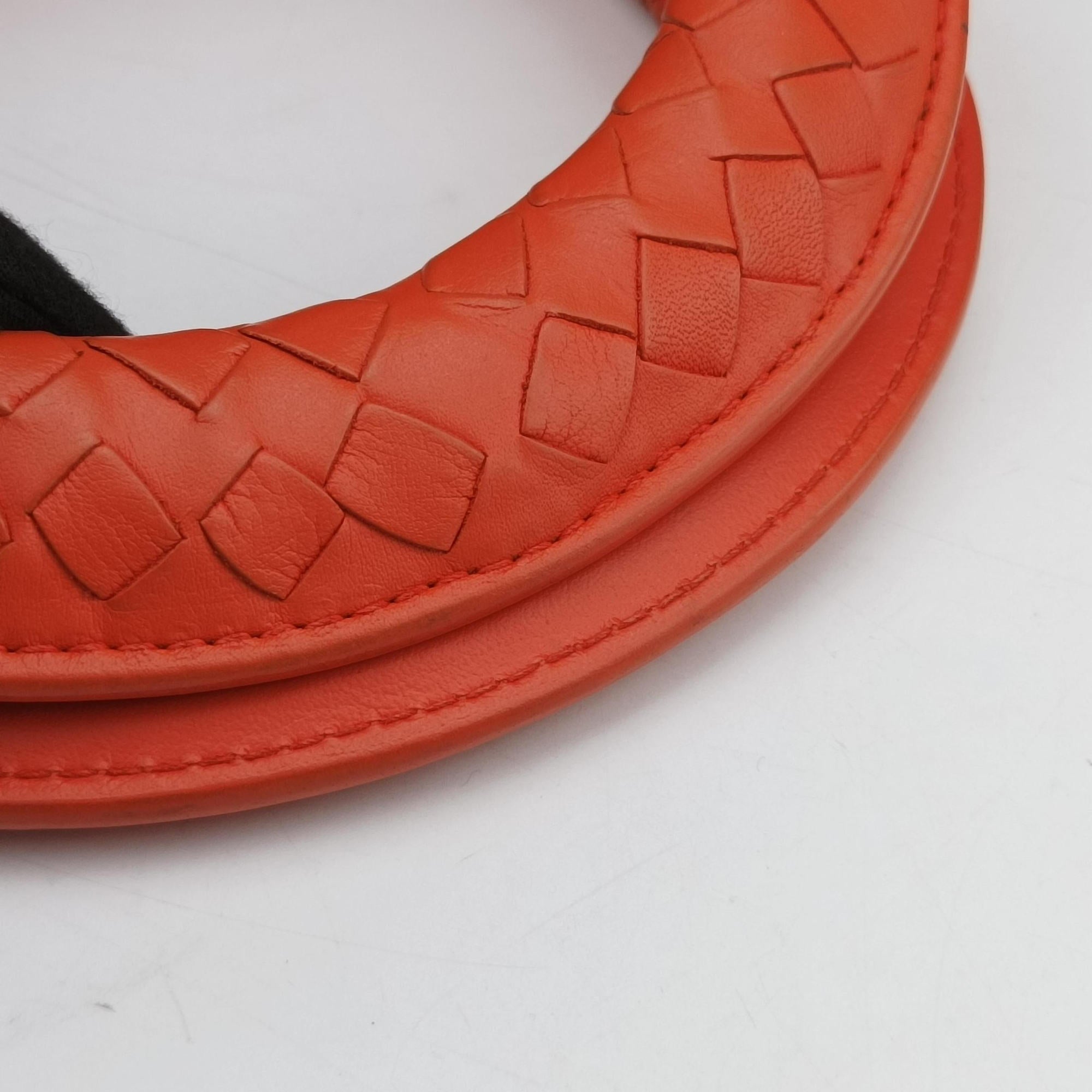 Secondhand Bottega Veneta Intrecciato Orange lambskin  handbag | stylenewstar