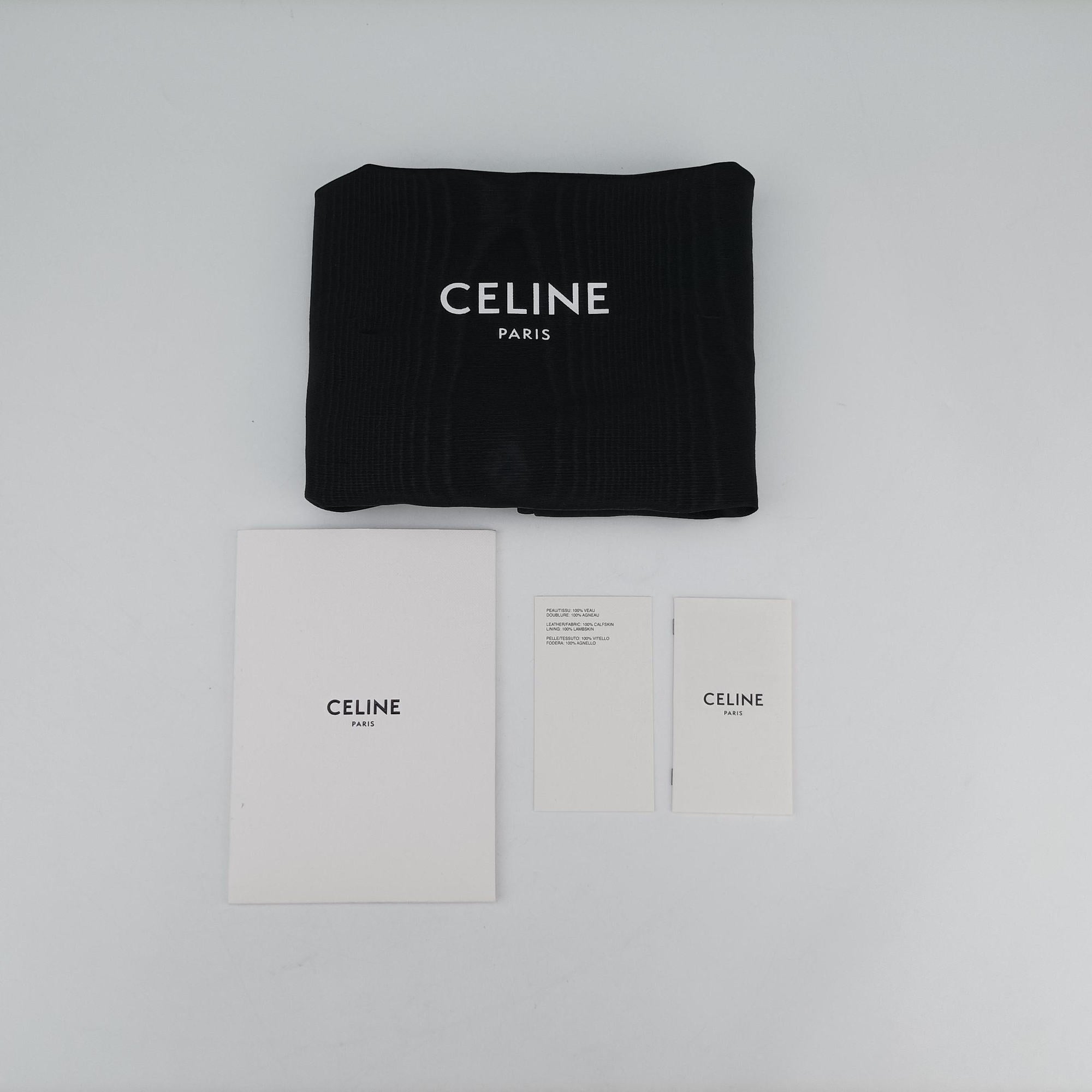 Pre-owned Celine Triomphe Green Leather  shoulderbag | stylenewstar