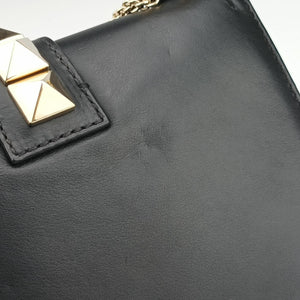 Pre-owned Valentino Rockstud Glam Lock Black Leather  shoulderbag | stylenewstar