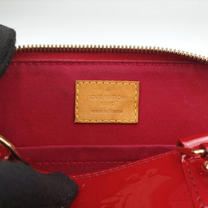 Pre-owned Louis Vuitton Alma BB pomme d'amour Vernis M91606 shoulderbag | stylenewstar