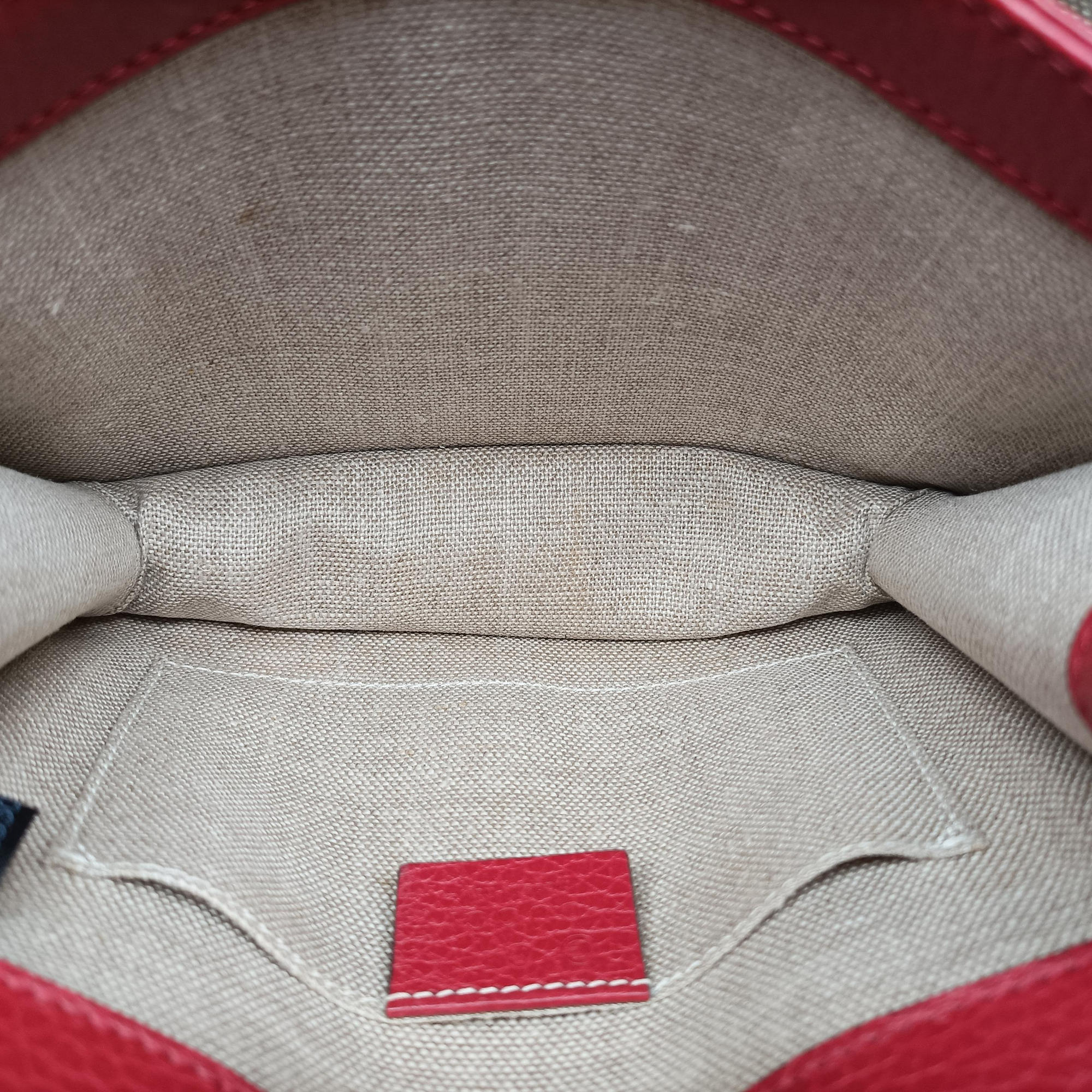 Pre-owned Gucci Interlocking G Red Leather 510304 shoulderbag | stylenewstar