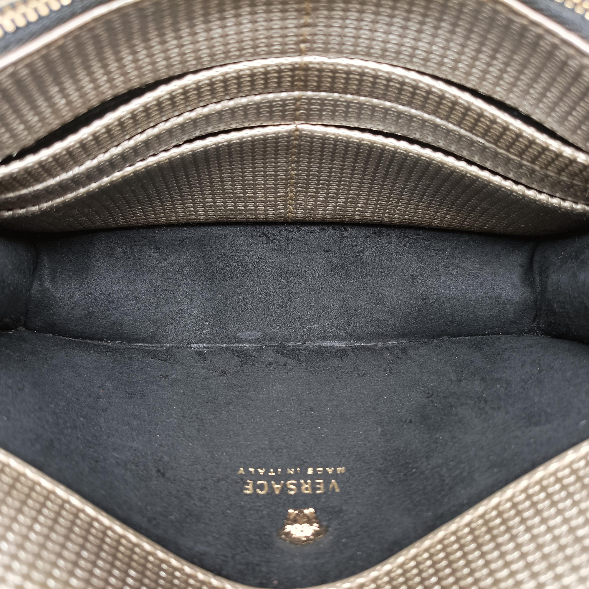 Pre-owned VERSACE medusa Golden Leather  shoulderbag | stylenewstar