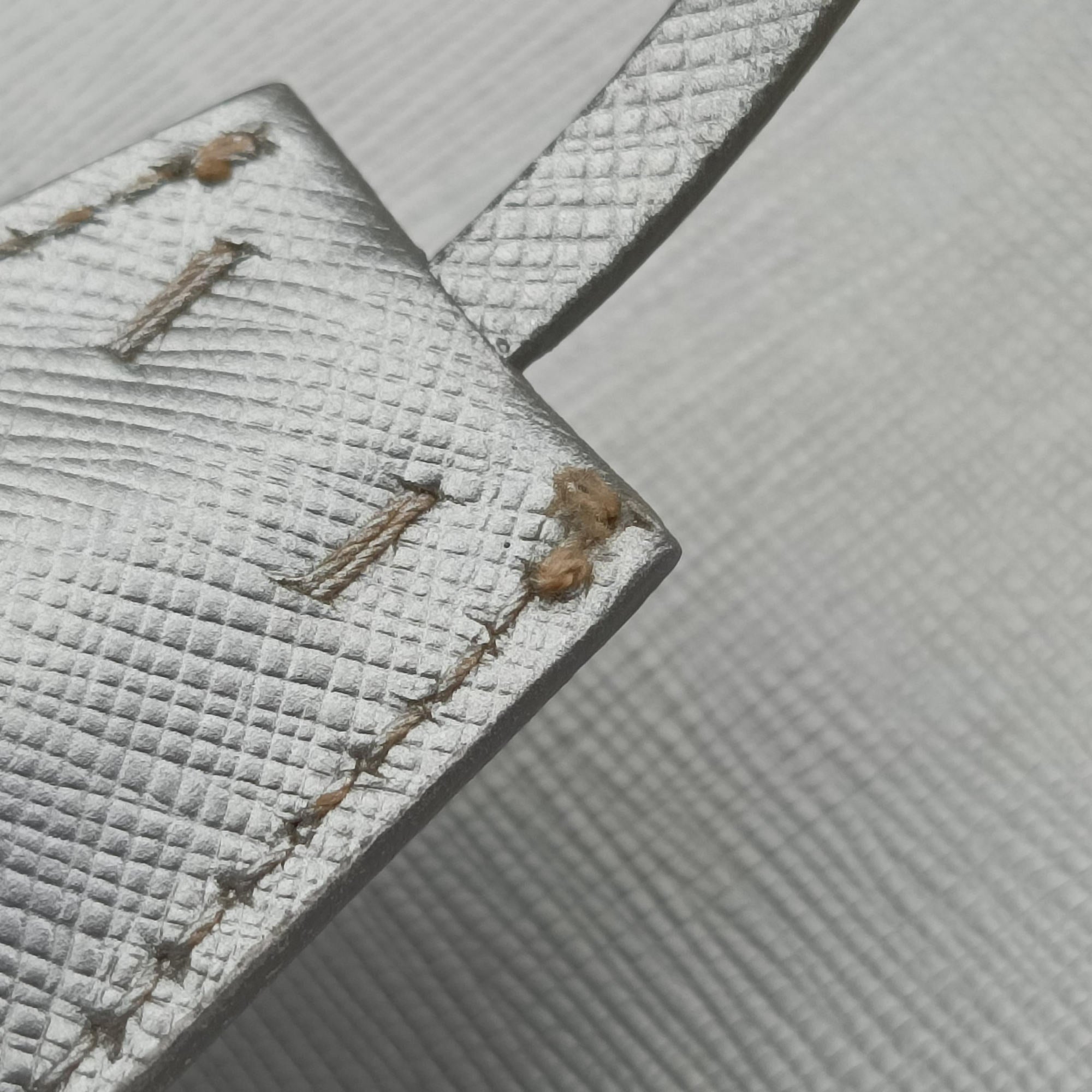 Pre-owned Prada Galleria Silver SAFFIANO Leather BN1874 shoulderbag | stylenewstar