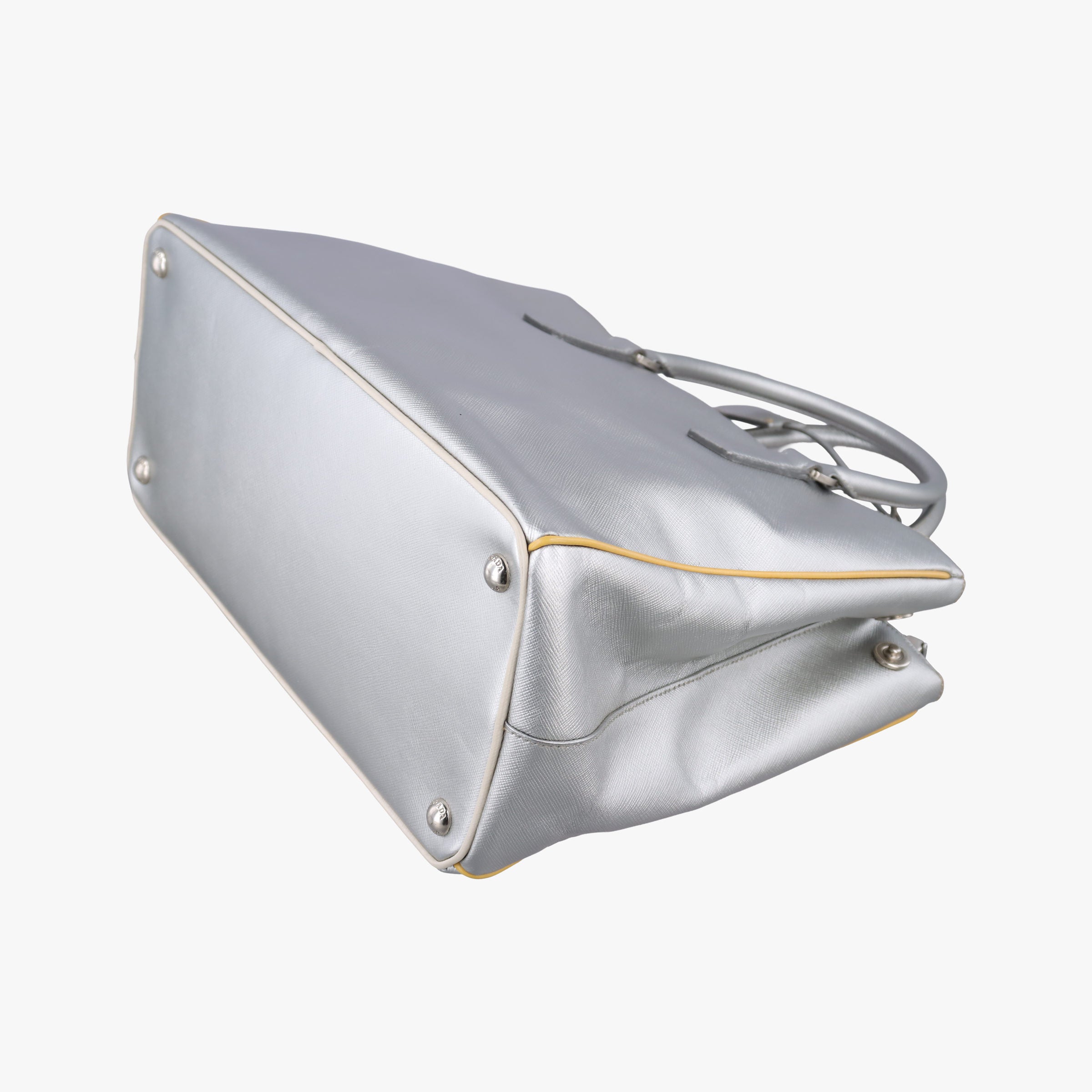 Pre-owned Prada Galleria Silver SAFFIANO Leather BN1874 shoulderbag | stylenewstar