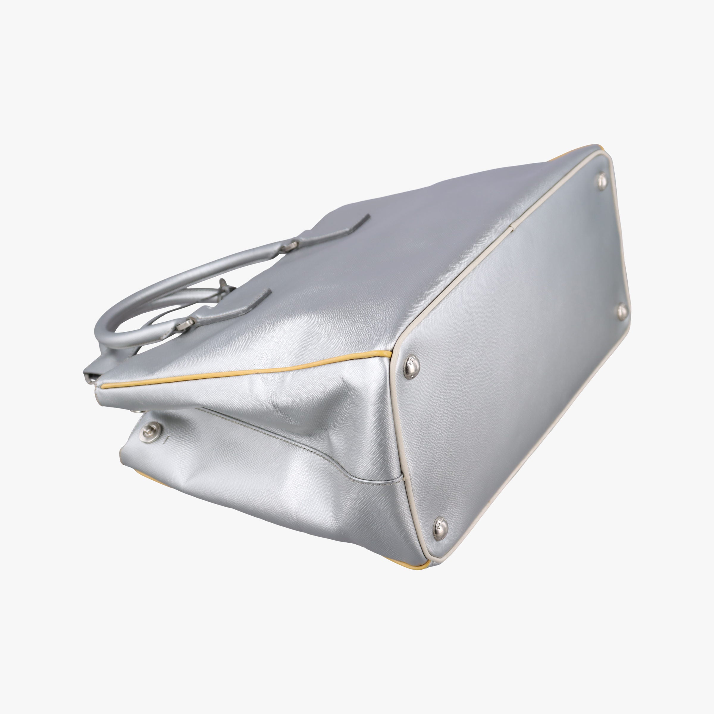 Pre-owned Prada Galleria Silver SAFFIANO Leather BN1874 shoulderbag | stylenewstar