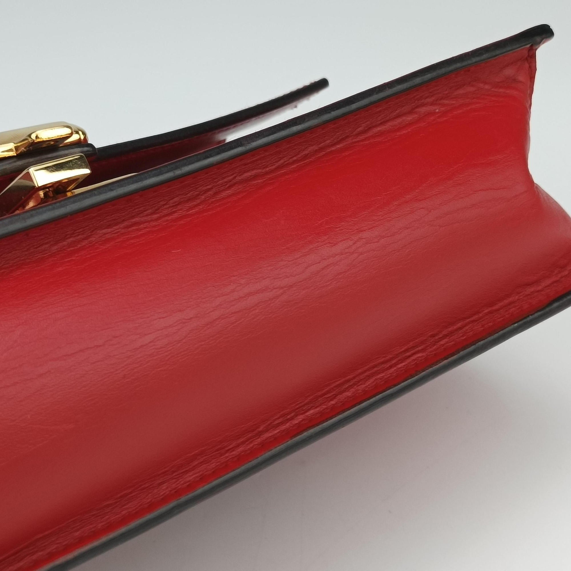 Pre-owned Gucci Sylvie Red×navy Leather 421882 shoulderbag | stylenewstar