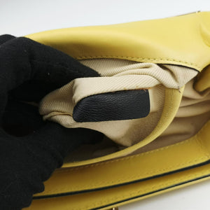 Pre-owned Valentino Rockstud Va Va Voom Yellow Leather  shoulderbag | stylenewstar