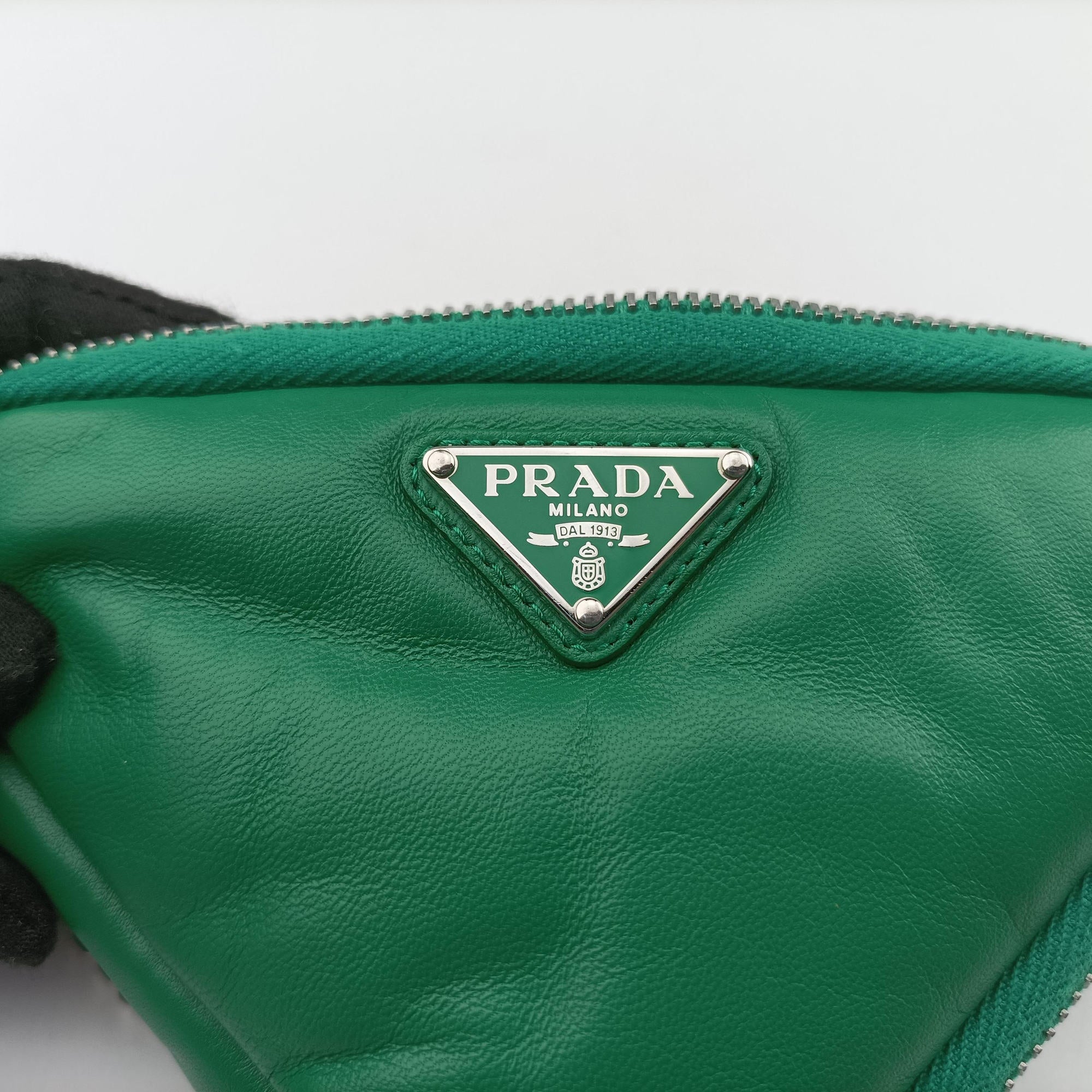 Vintage Prada triangle mini Green Leather  shoulderbag | stylenewstar