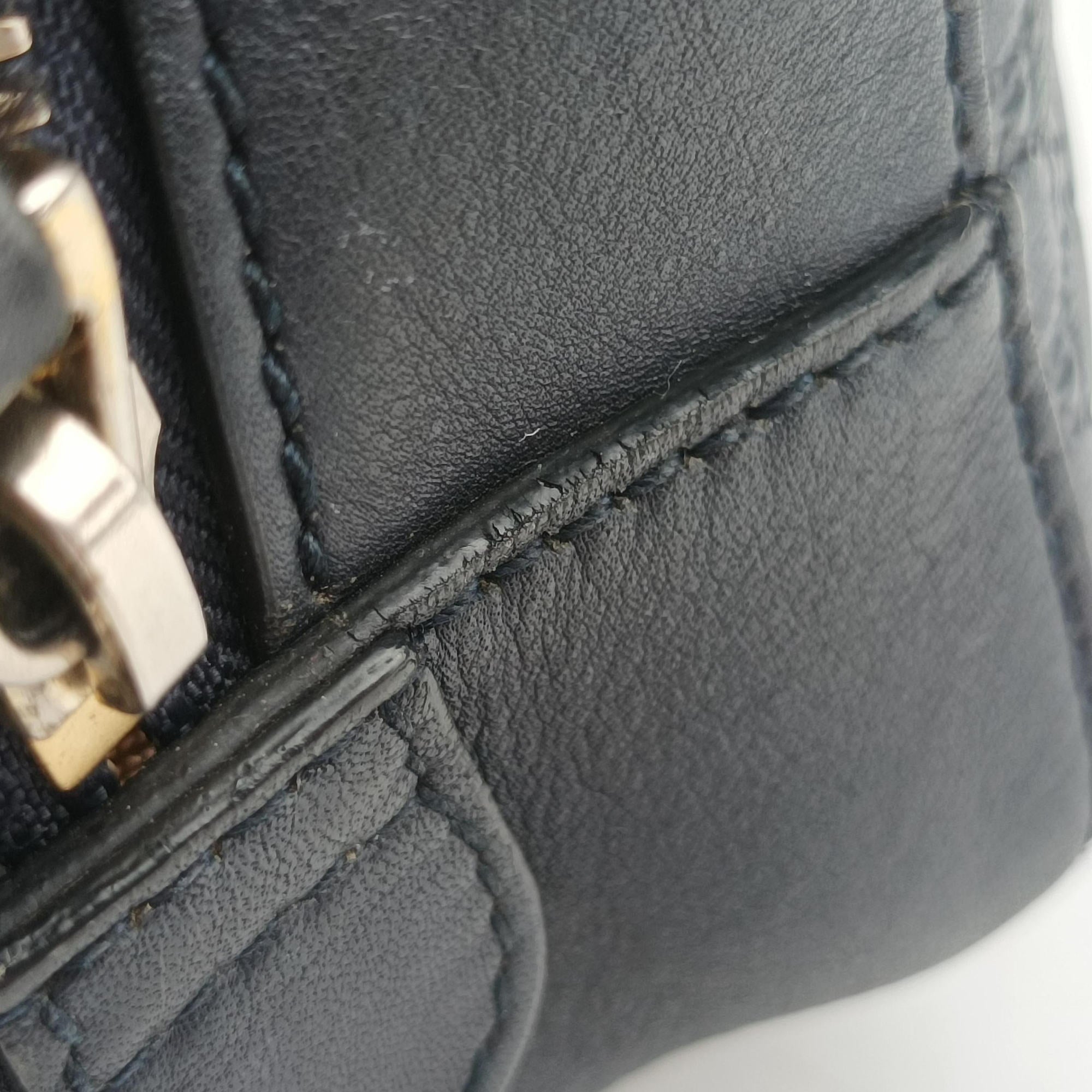 Pre-owned Gucci Microguccissima Navy Leather 510289 shoulderbag | stylenewstar