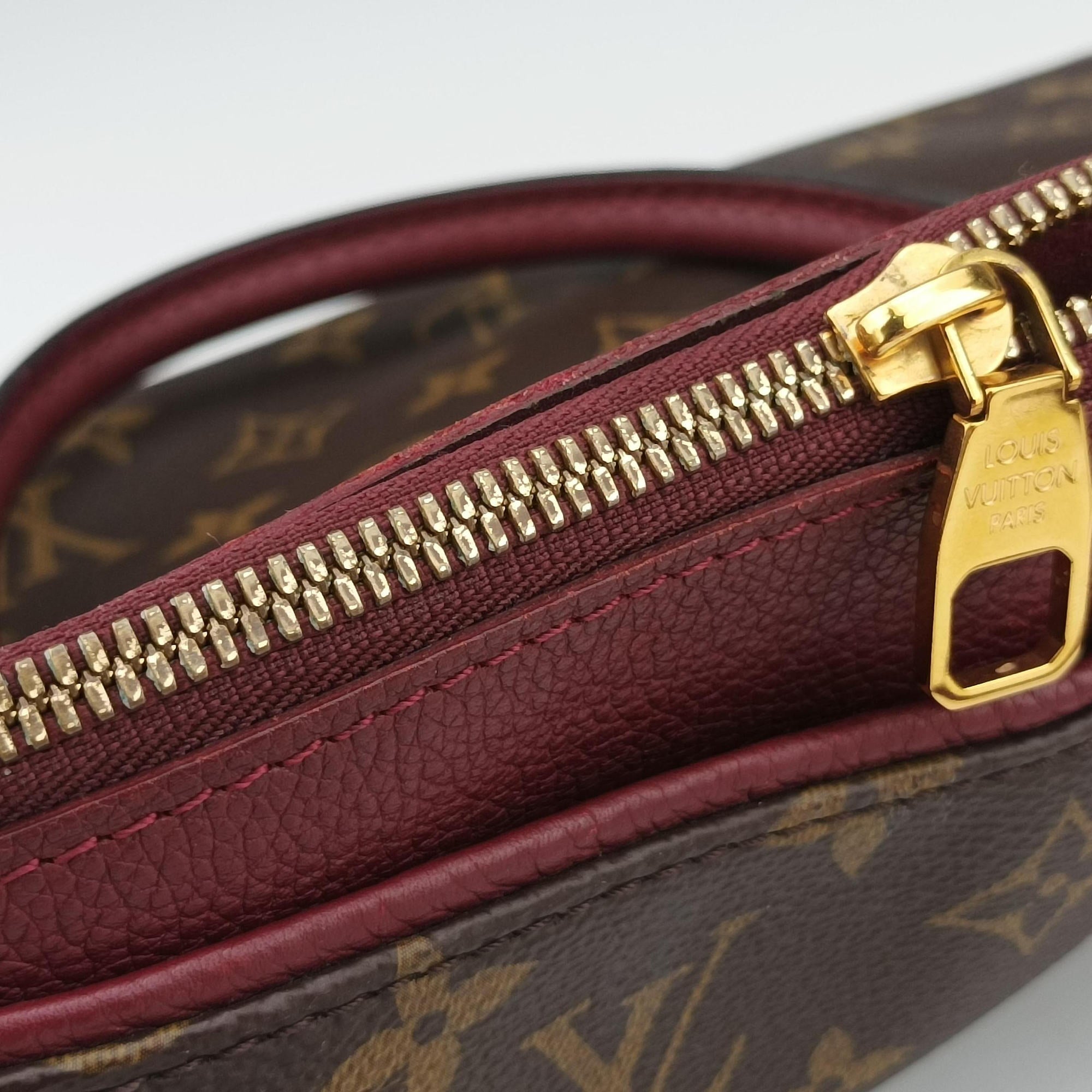 Pre-owned Louis Vuitton PALLAS Brown×RAISIN Monogram Canvas×calf leather M42810 shoulderbag | stylenewstar