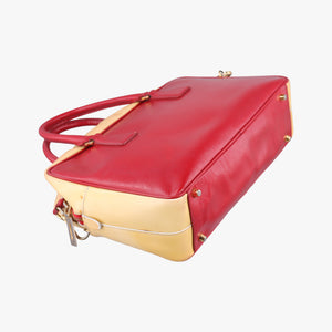 Pre-owned Prada Triangle logo Red×Yellow Patent  shoulderbag | stylenewstar