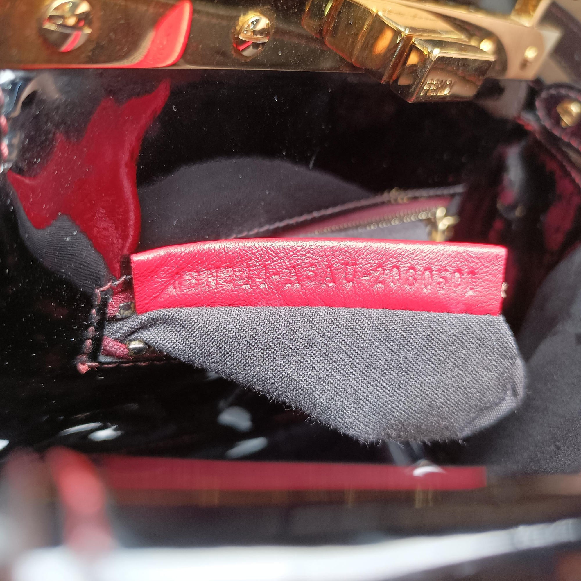 Pre-owned Fendi PEEKABOO Black Patent 8BN244 shoulderbag | stylenewstar