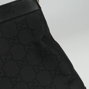 Pre-owned Gucci GG Canvas Black canvas 143745 shoulderbag | stylenewstar