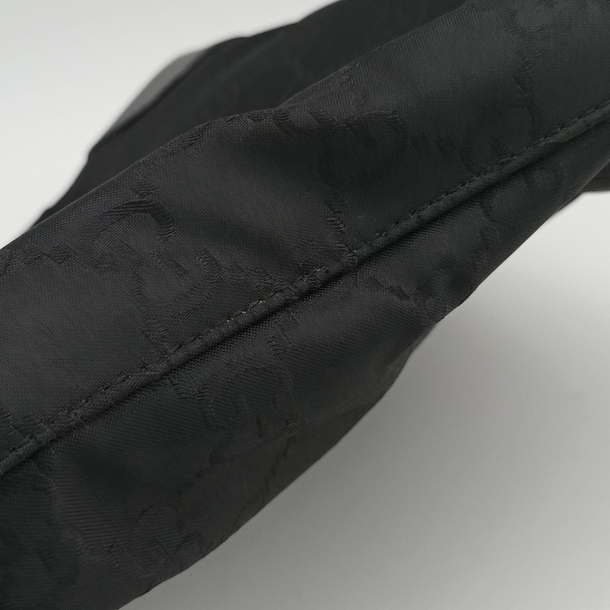 Pre-owned Gucci GG Canvas Black canvas 143745 shoulderbag | stylenewstar