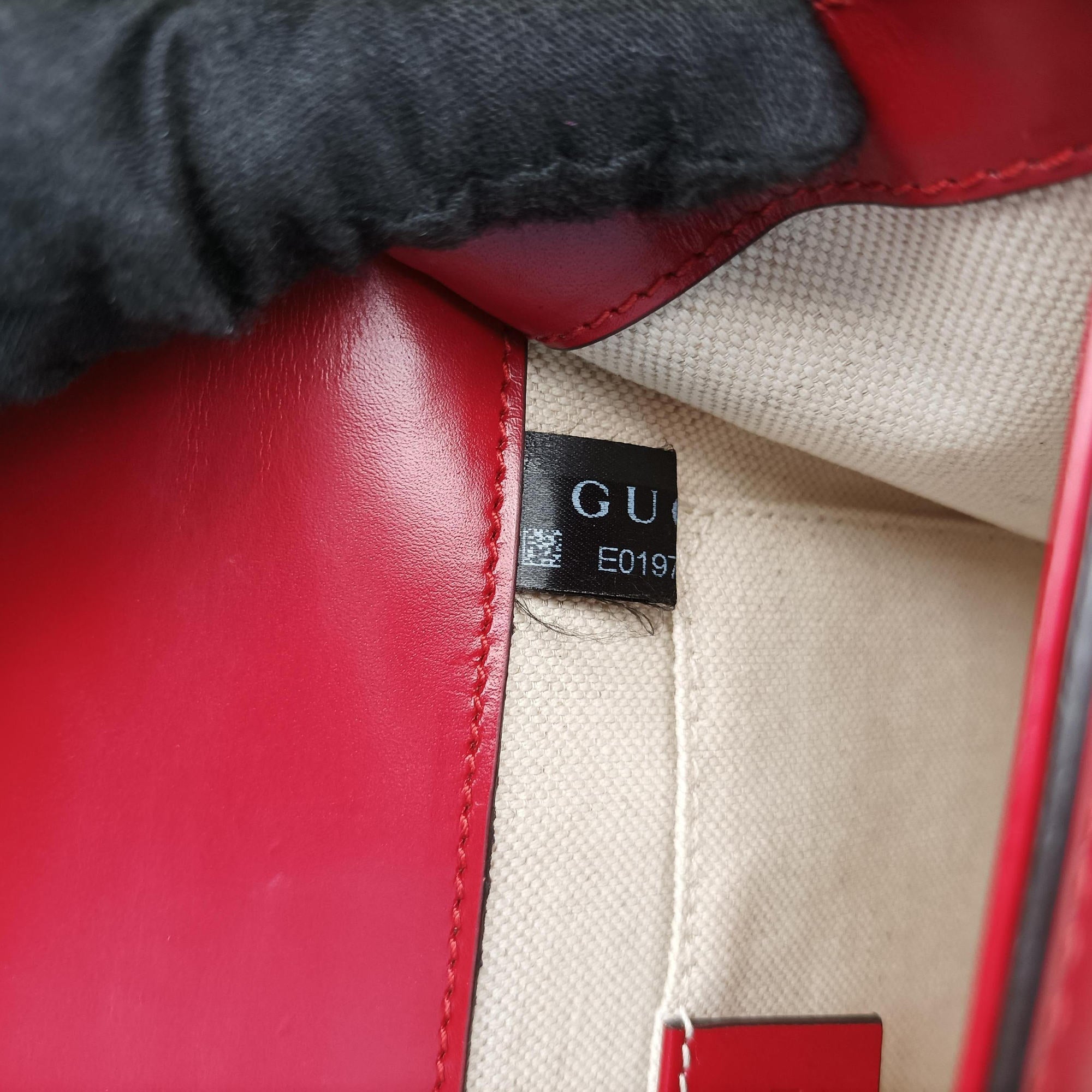 Vintage Gucci GG Marmont Red Leather 431384 shoulderbag | stylenewstar