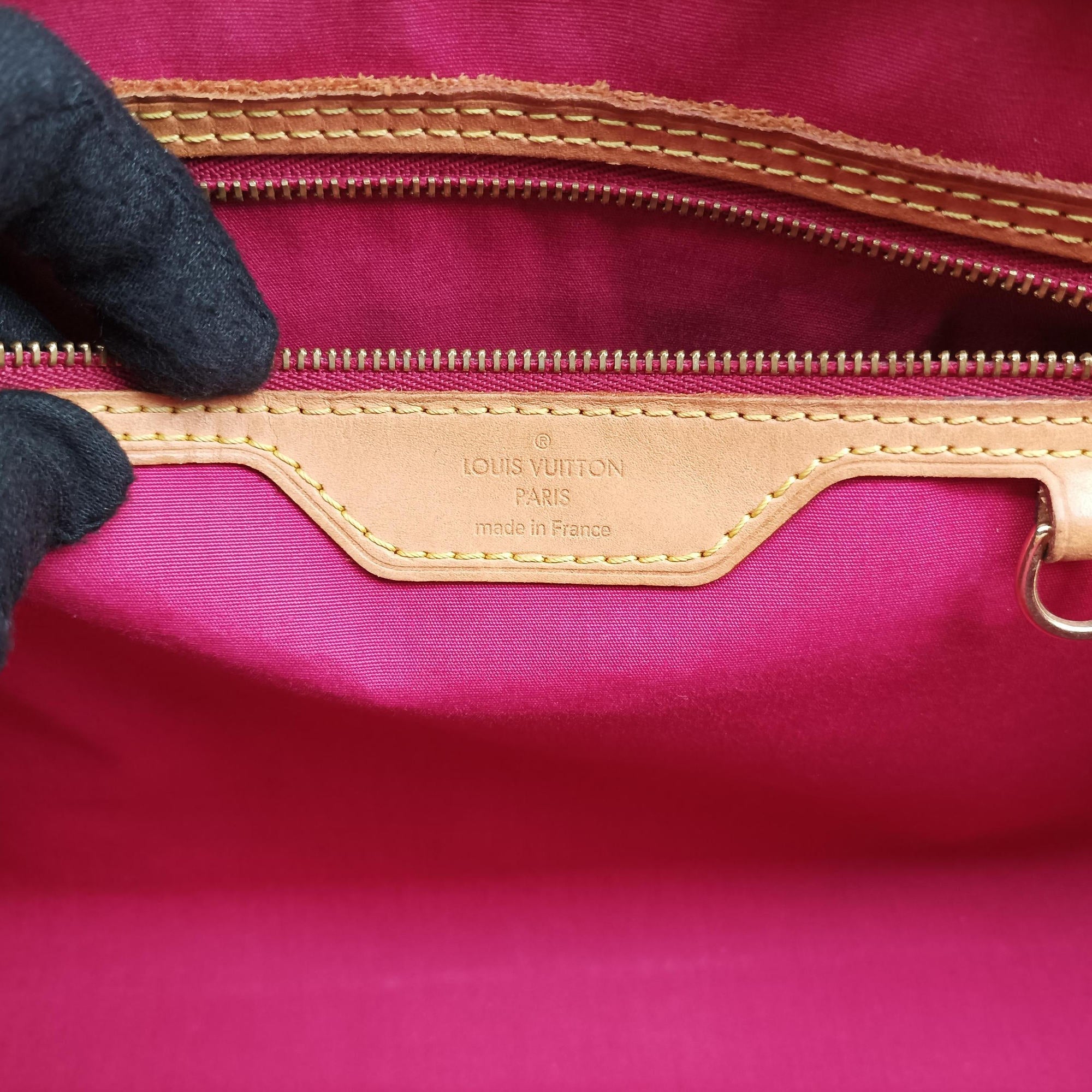 Pre-owned Louis Vuitton Brea MM ROSE INDIEN Vernis M91798 handbag | stylenewstar