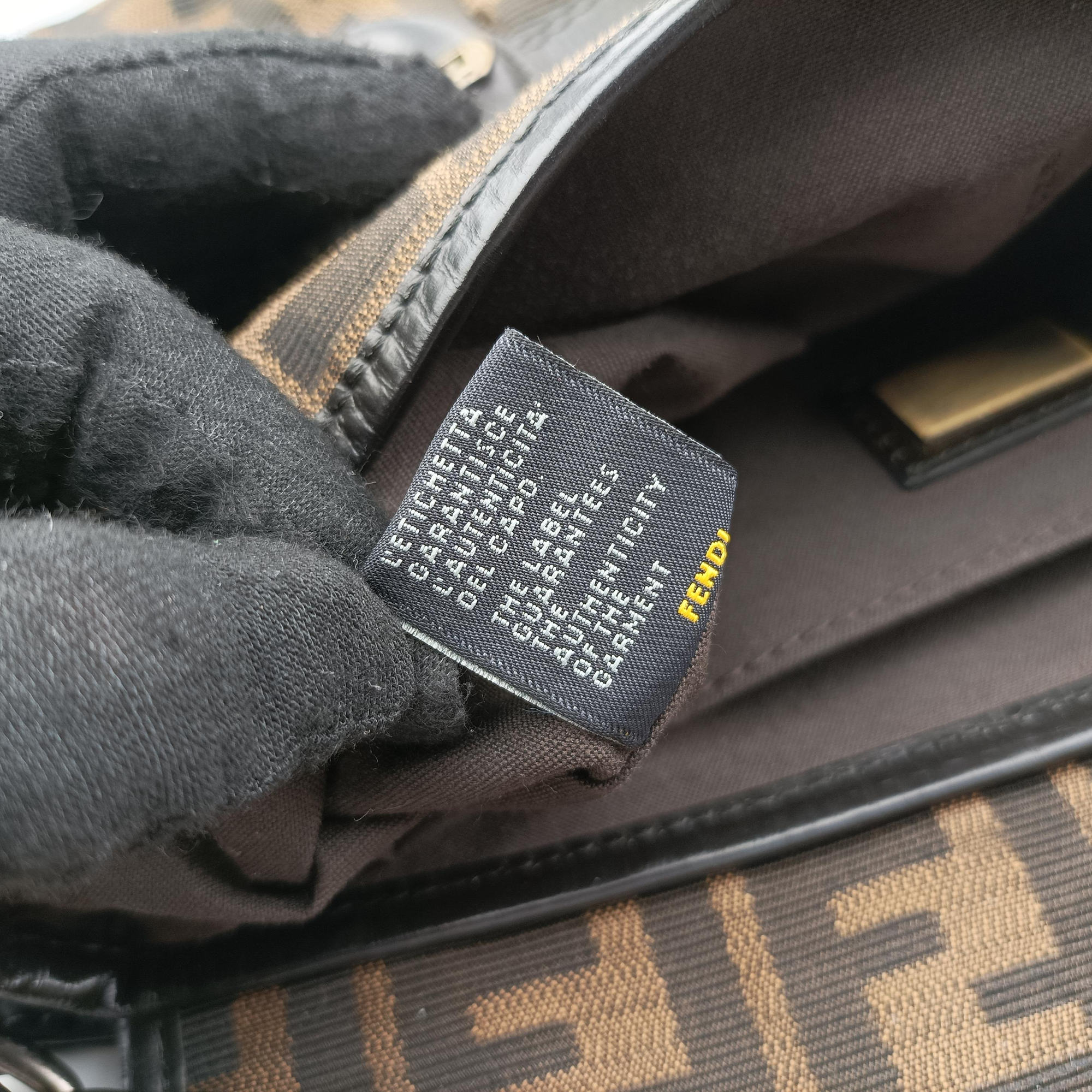 Secondhand Fendi B bag zucca Brown canvas×leather 8BR551 shoulderbag | stylenewstar