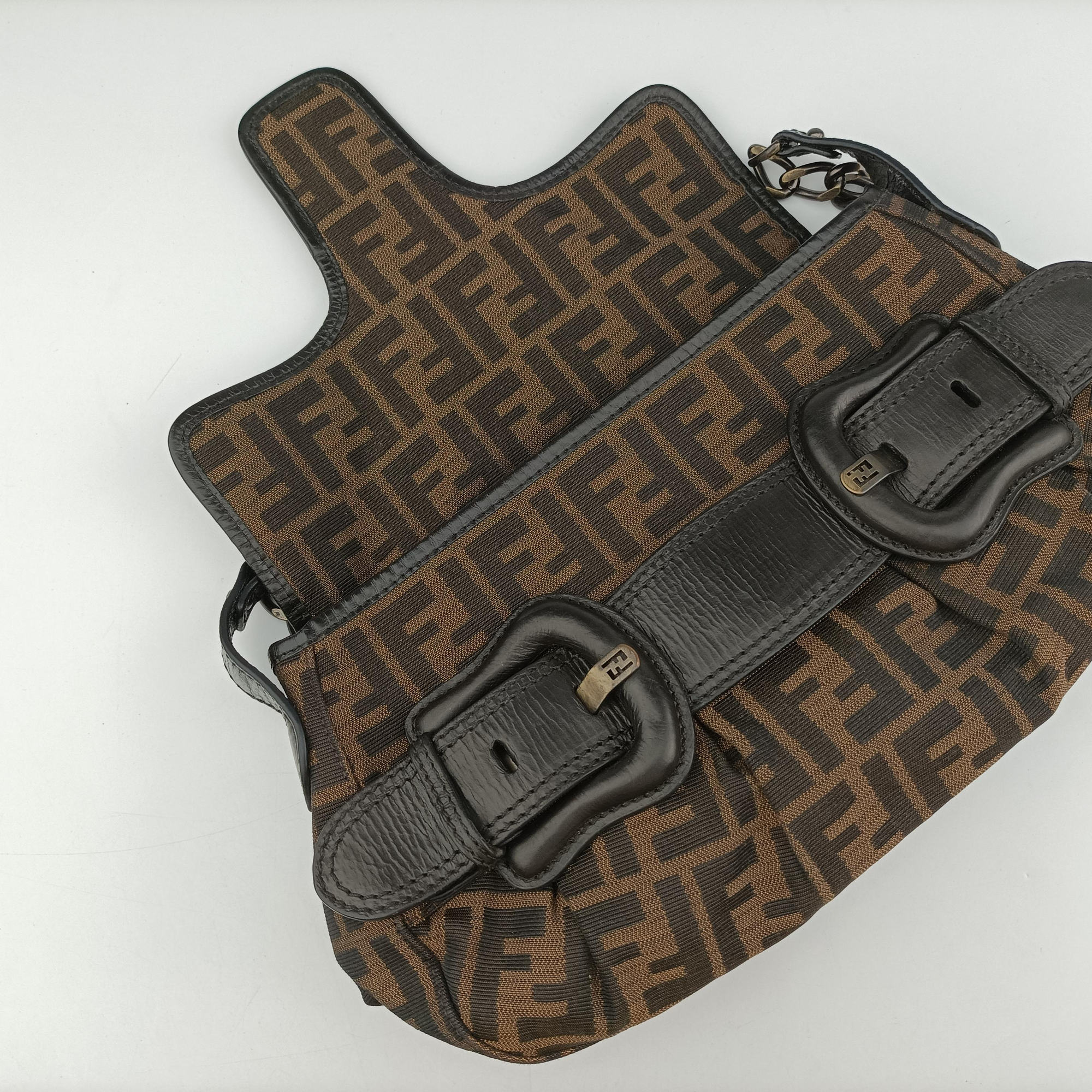 Secondhand Fendi B bag zucca Brown canvas×leather 8BR551 shoulderbag | stylenewstar