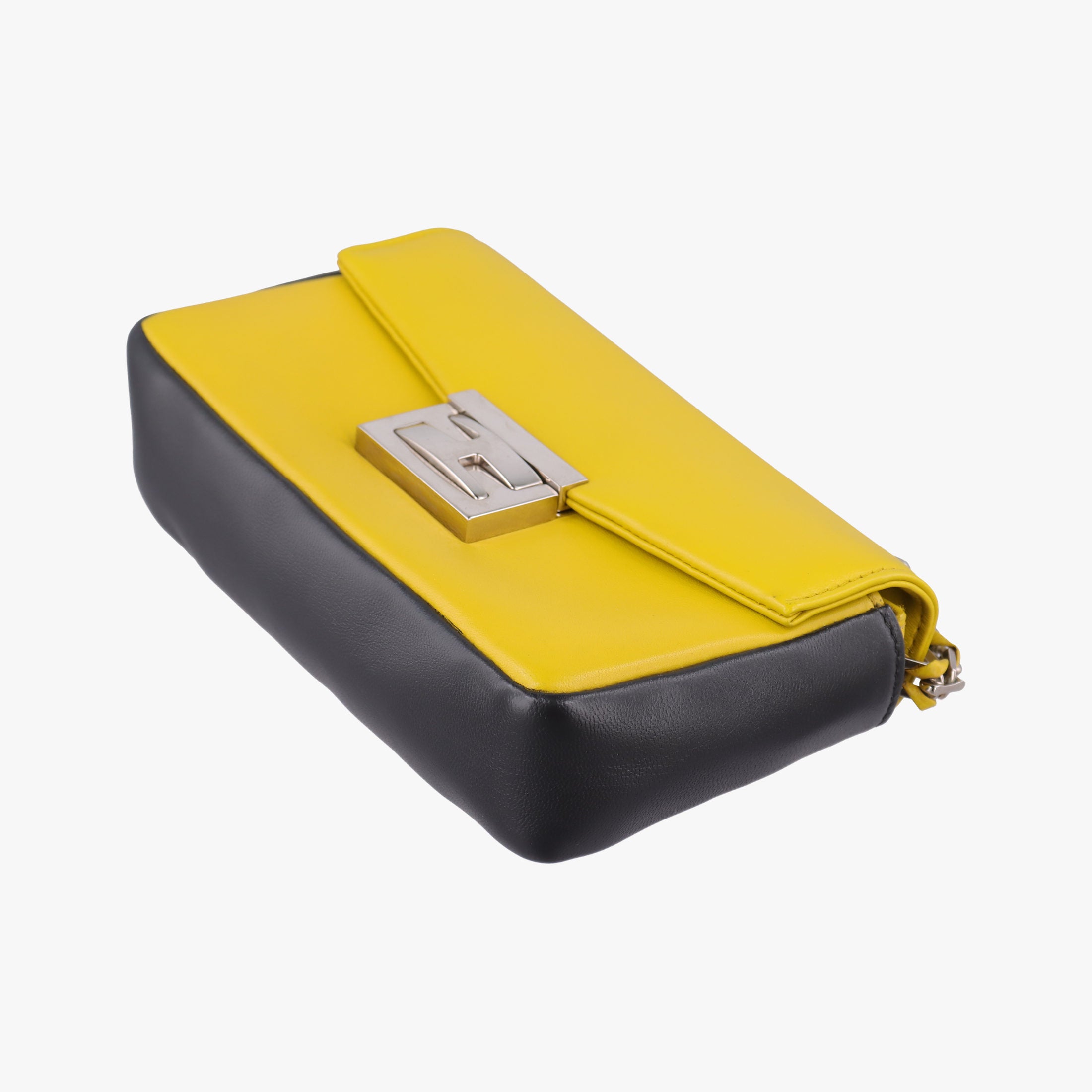 Secondhand Fendi Mini Be Baguette Yellow × Black Leather 8M0315 shoulderbag | stylenewstar
