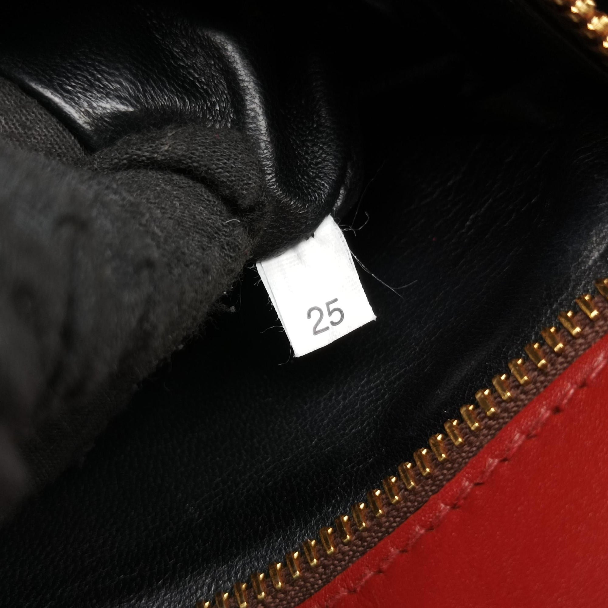Secondhand Prada Animalier Cahier Lions Head Black×Red Leather 1BD089 shoulderbag | stylenewstar