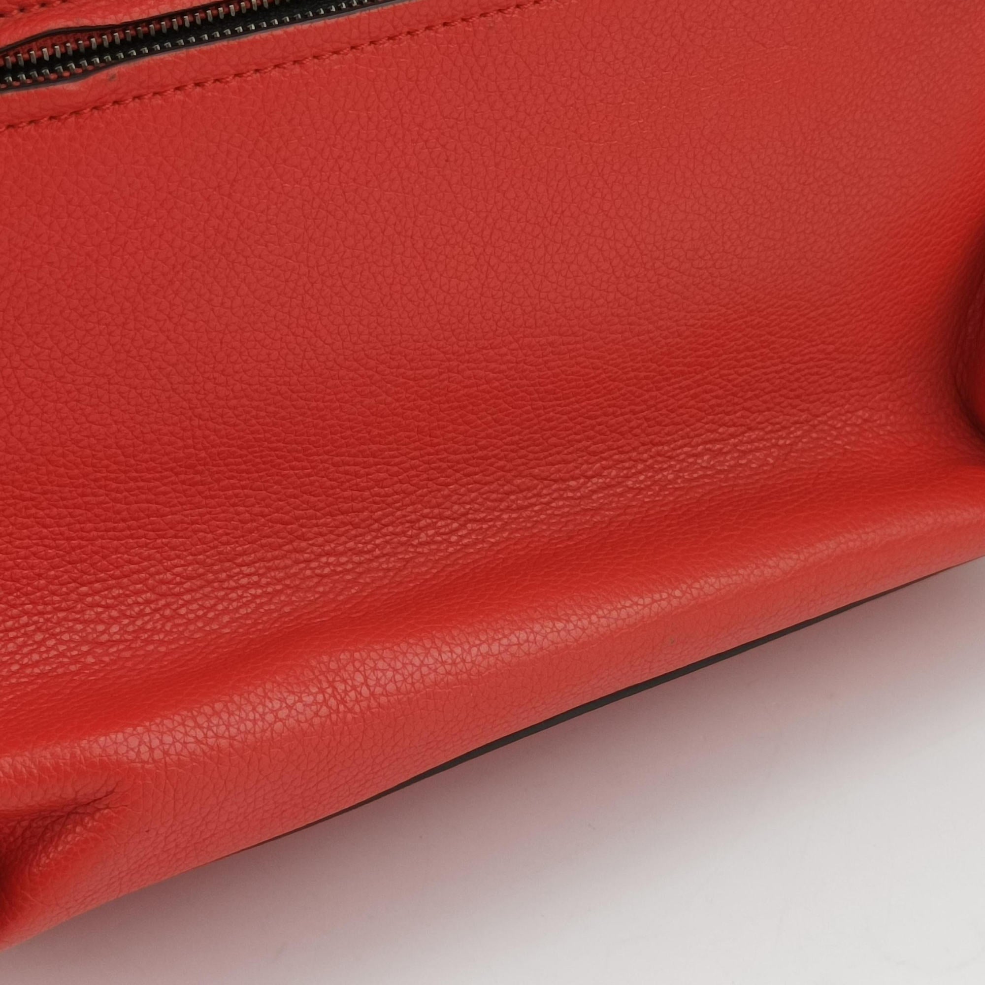 Secondhand Celine Trapeze Orange Suede×leather  shoulderbag | stylenewstar