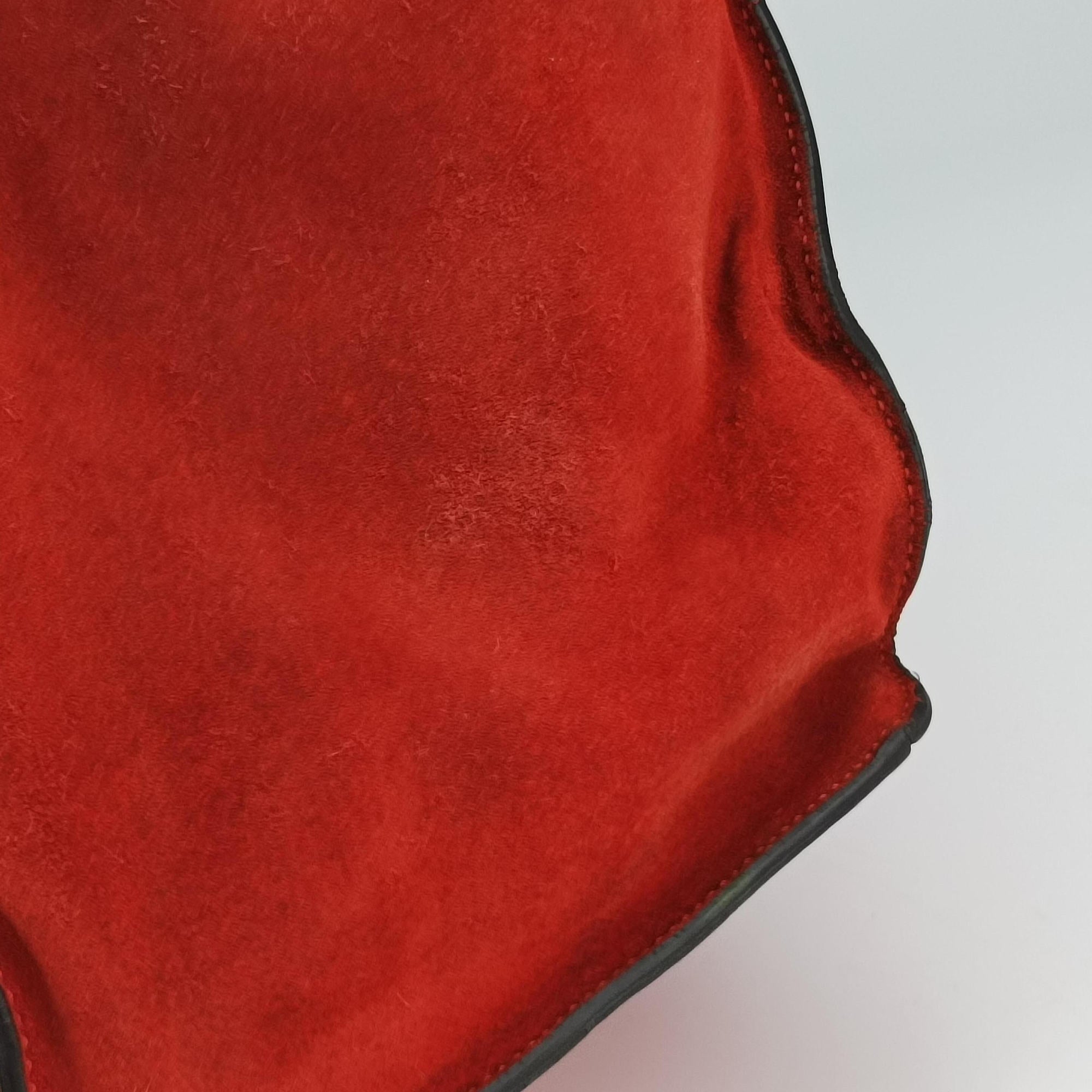 Secondhand Celine Trapeze Orange Suede×leather  shoulderbag | stylenewstar