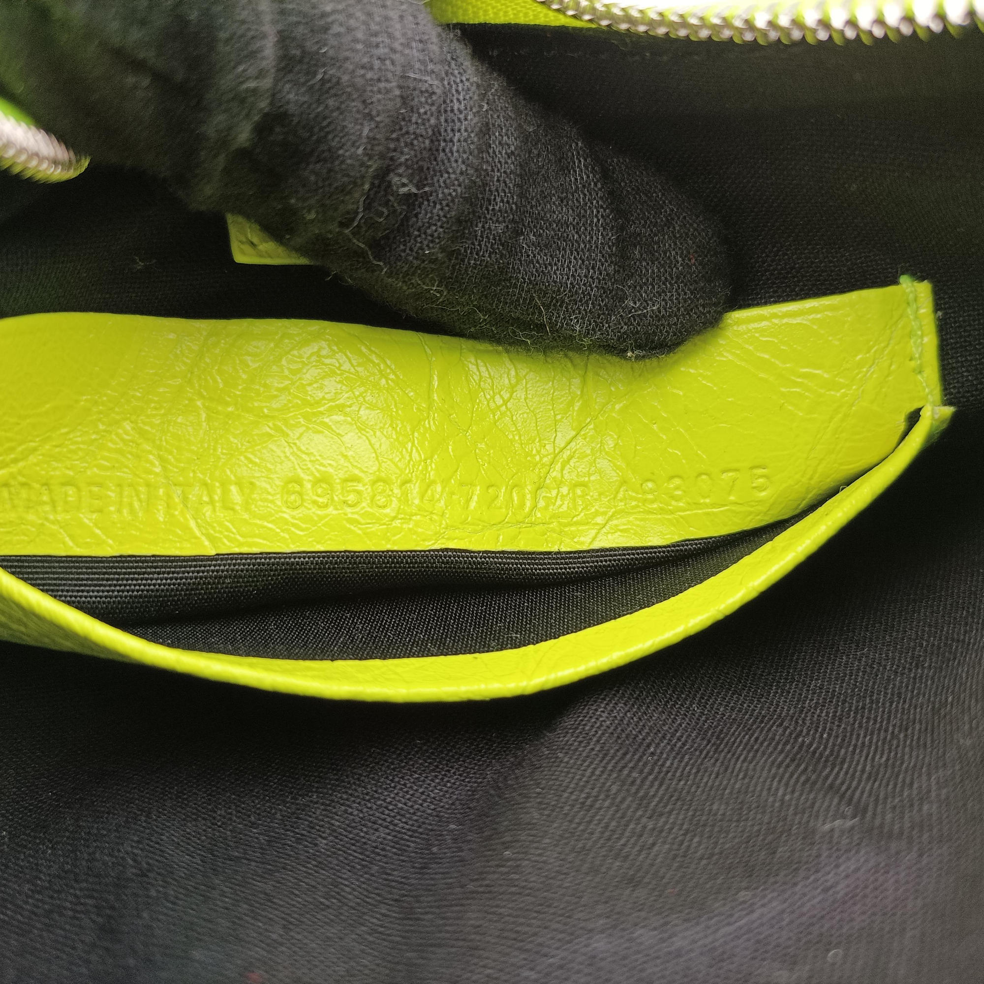 Secondhand Balenciaga Le Cagole Green lambskin  shoulderbag | stylenewstar