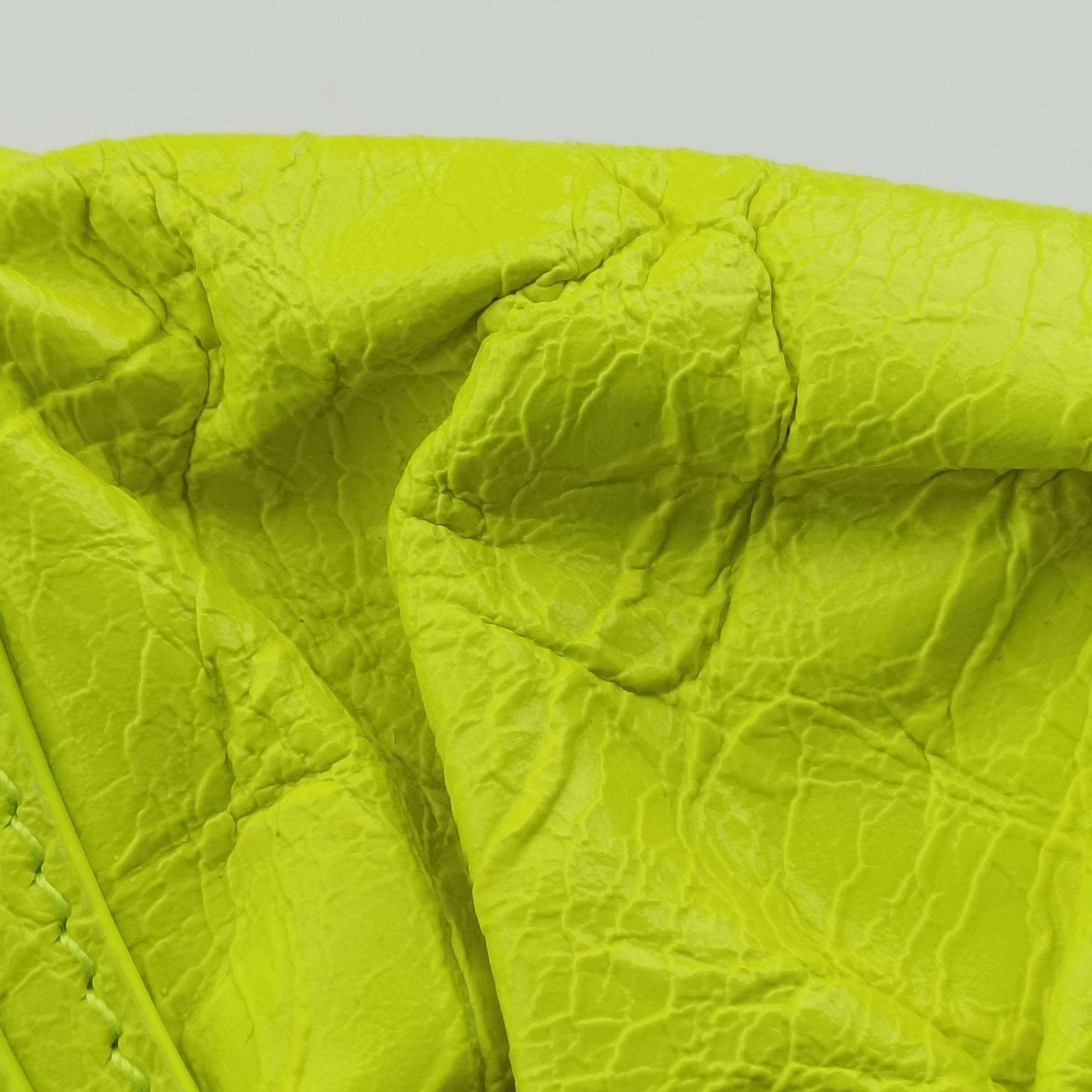 Secondhand Balenciaga Le Cagole Green lambskin  shoulderbag | stylenewstar