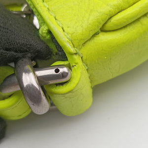 Pre-owned Balenciaga Le Cagole Green lambskin  shoulderbag | stylenewstar