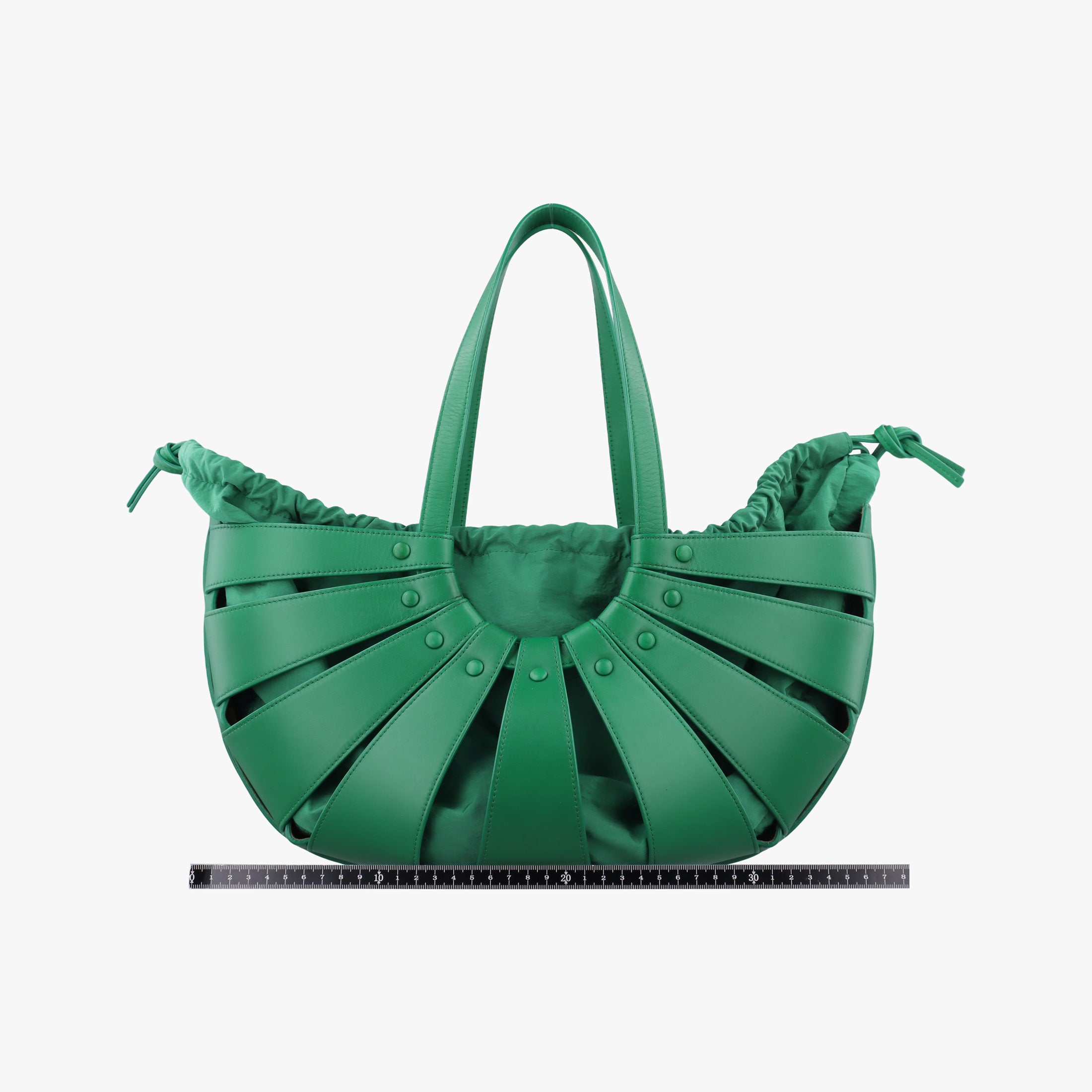 Secondhand Bottega Veneta The Shell Green Leather  shoulderbag | stylenewstar
