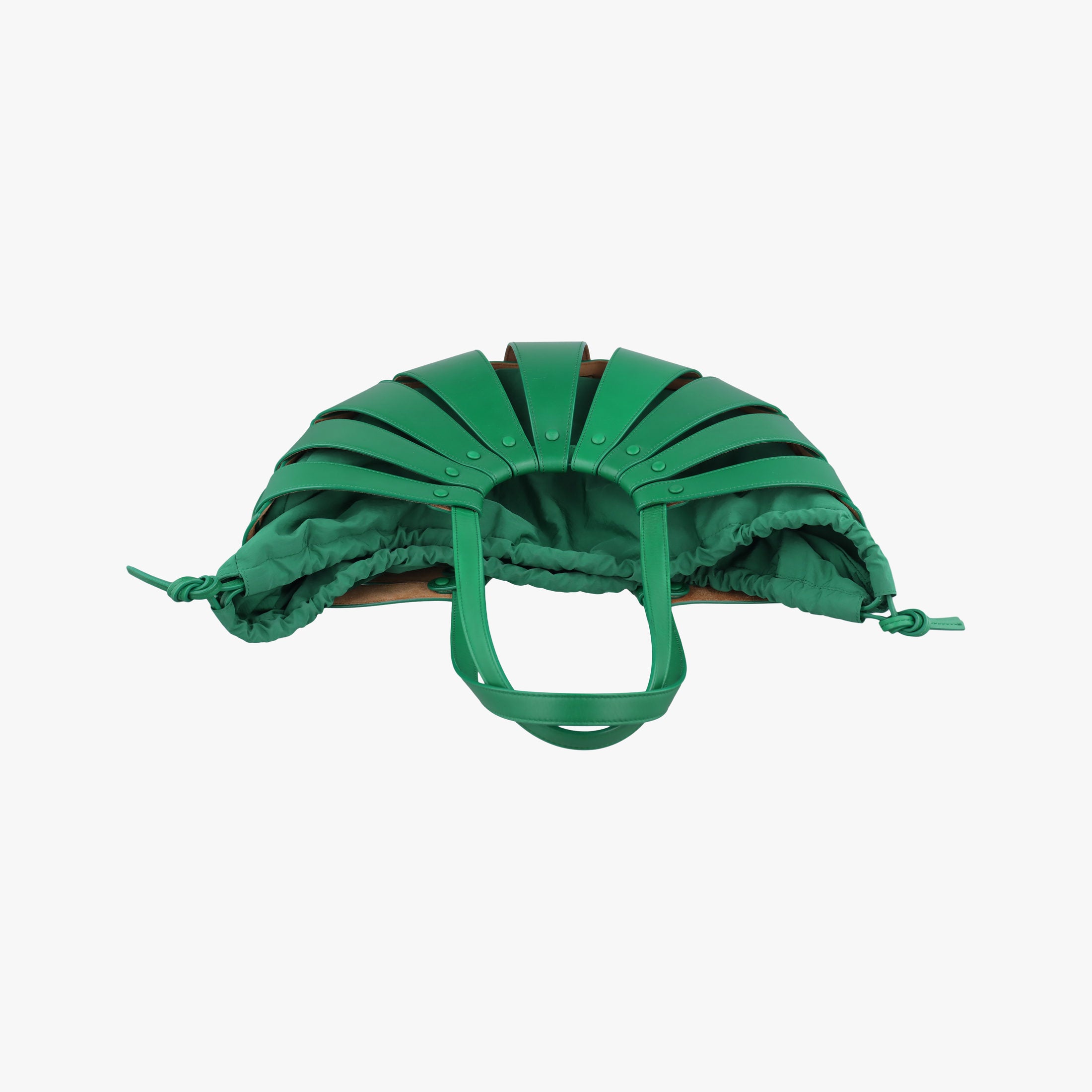 Secondhand Bottega Veneta The Shell Green Leather  shoulderbag | stylenewstar