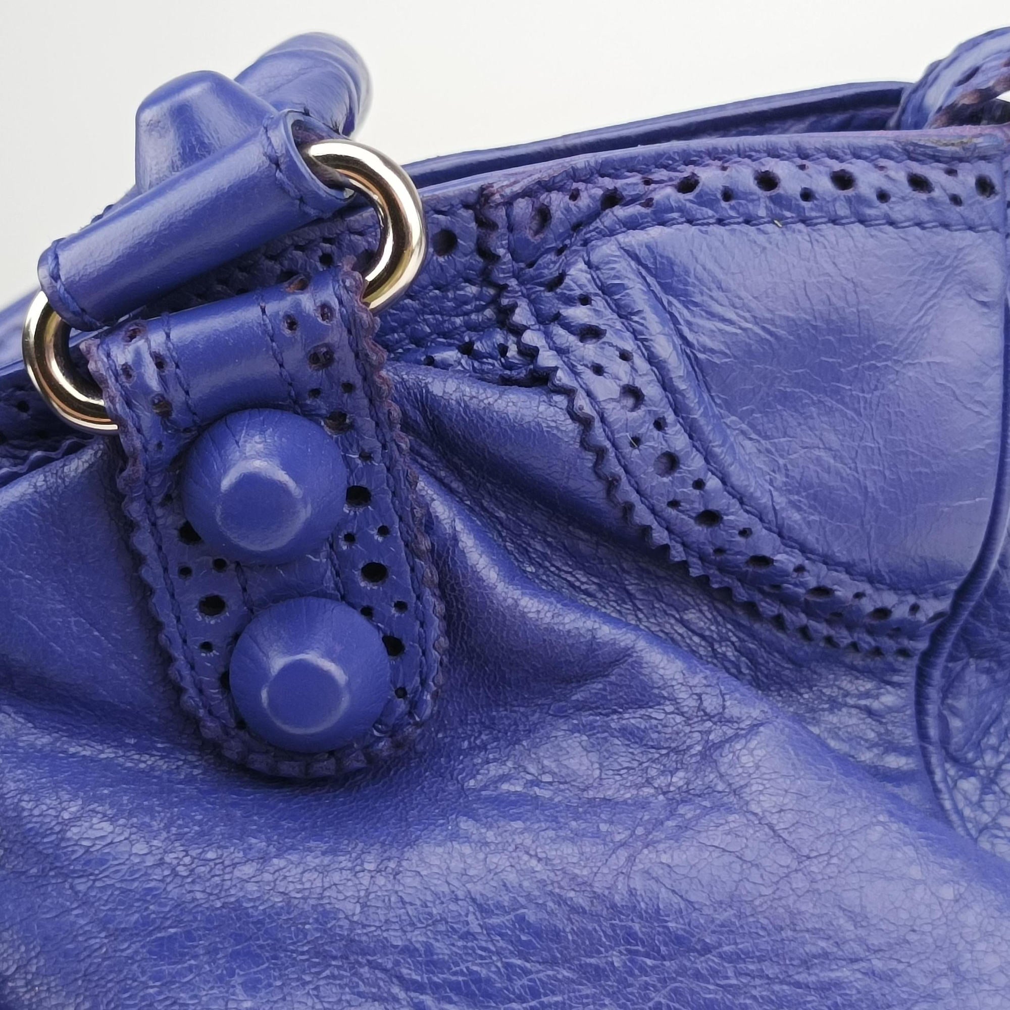 Pre-owned Balenciaga Giant City Purple lambskin  shoulderbag | stylenewstar
