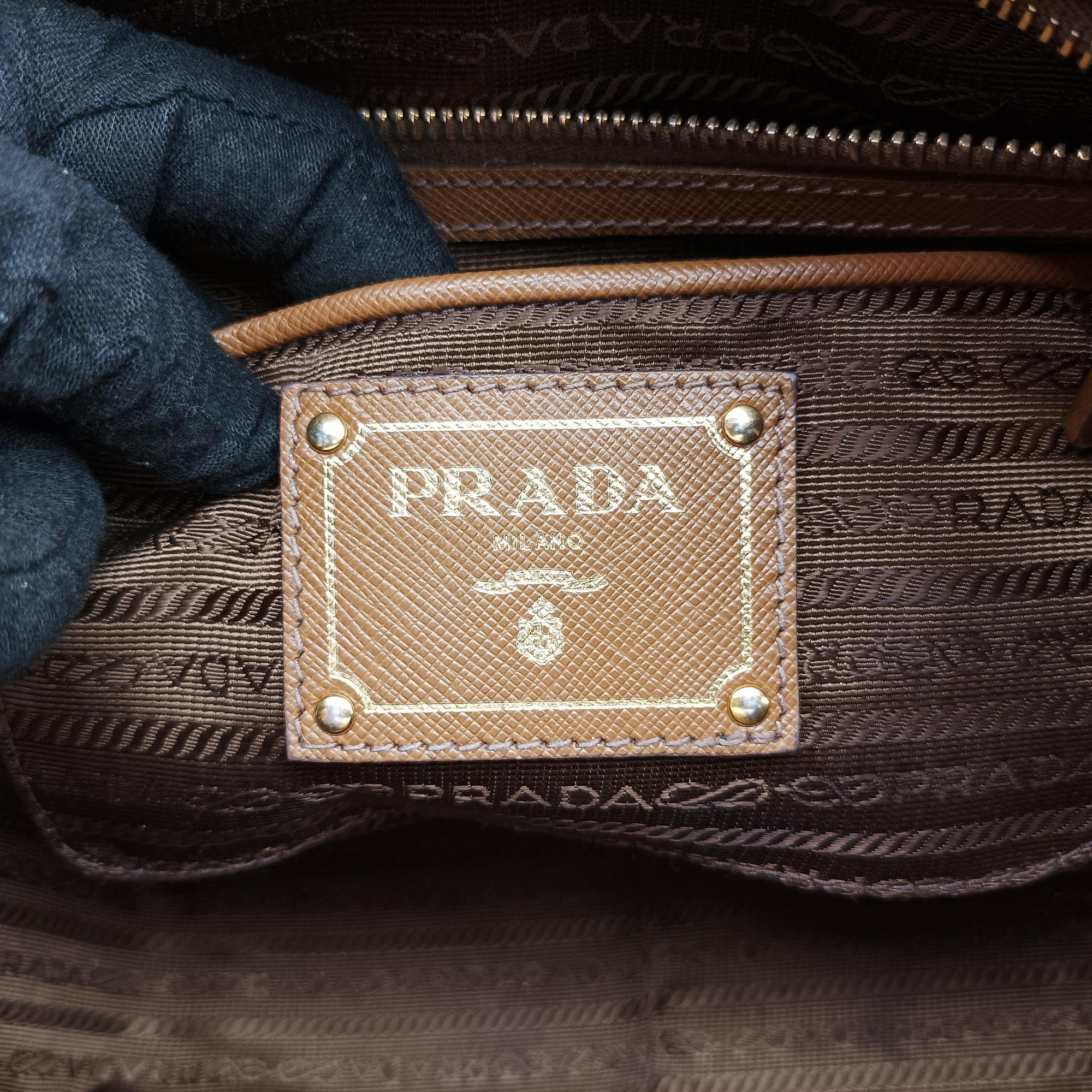 Pre-owned Prada Convertible Top Handle Brown SAFFIANO Leather BL0757 handbag | stylenewstar