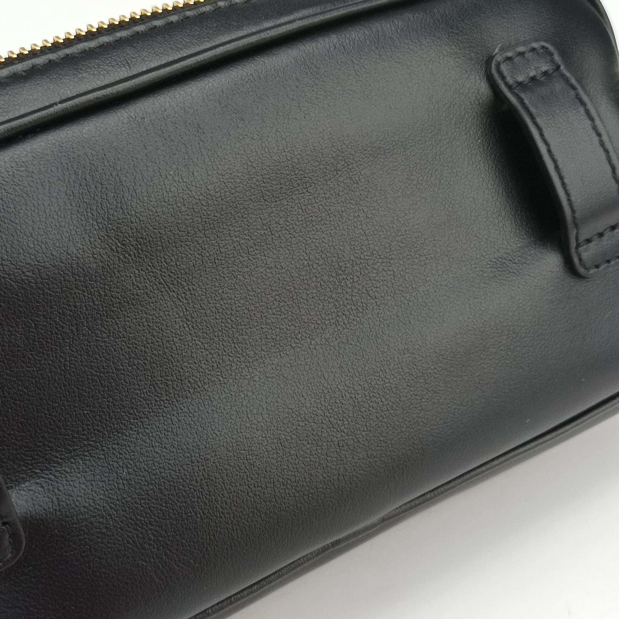 Vintage Miu Miu Logo belt Black leather  bum bag/waist bag | stylenewstar