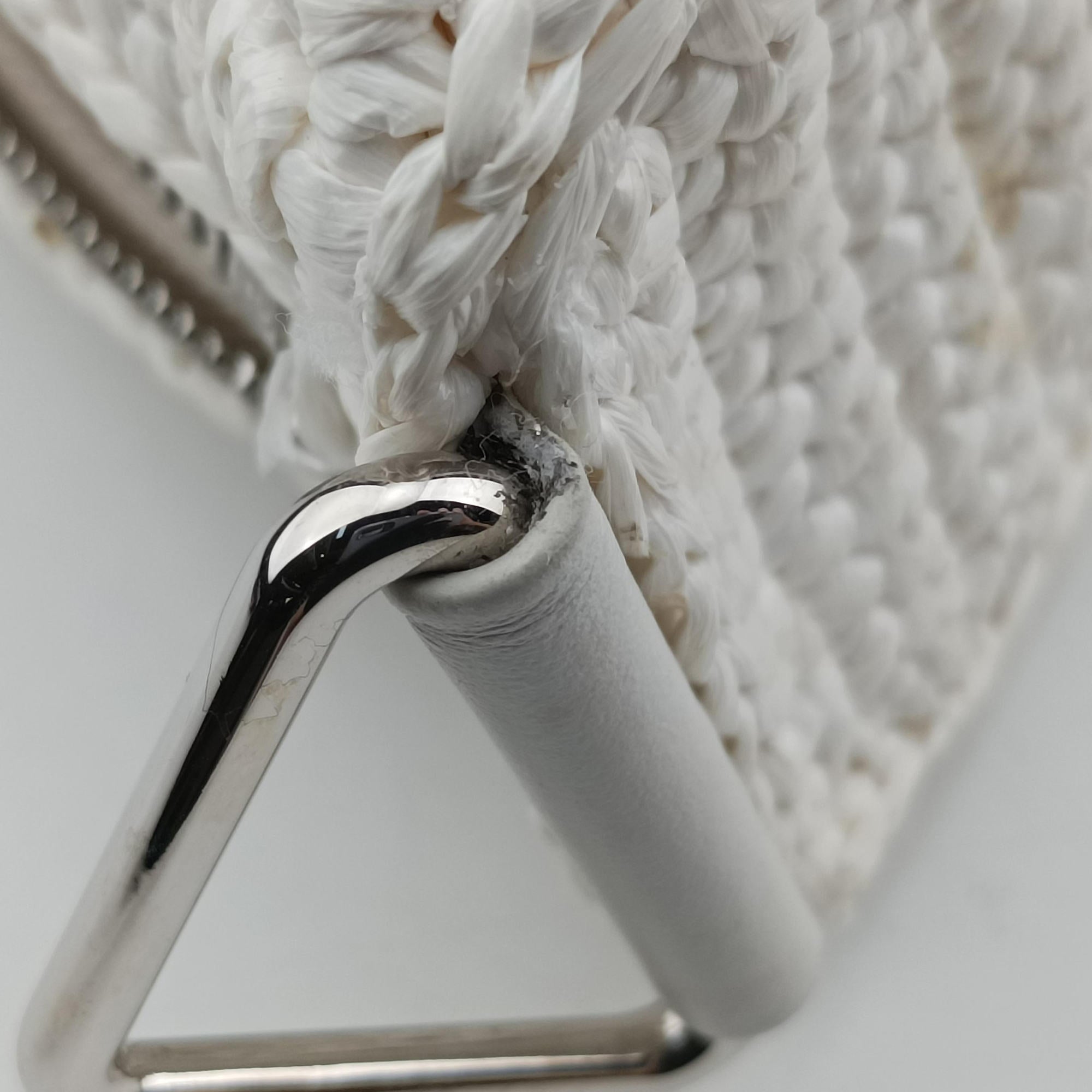Pre-owned Prada Triangle Logo White Straw  shoulderbag | stylenewstar