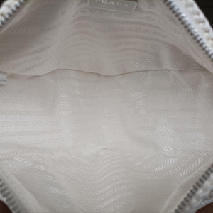 Pre-owned Prada Triangle Logo White Straw  shoulderbag | stylenewstar