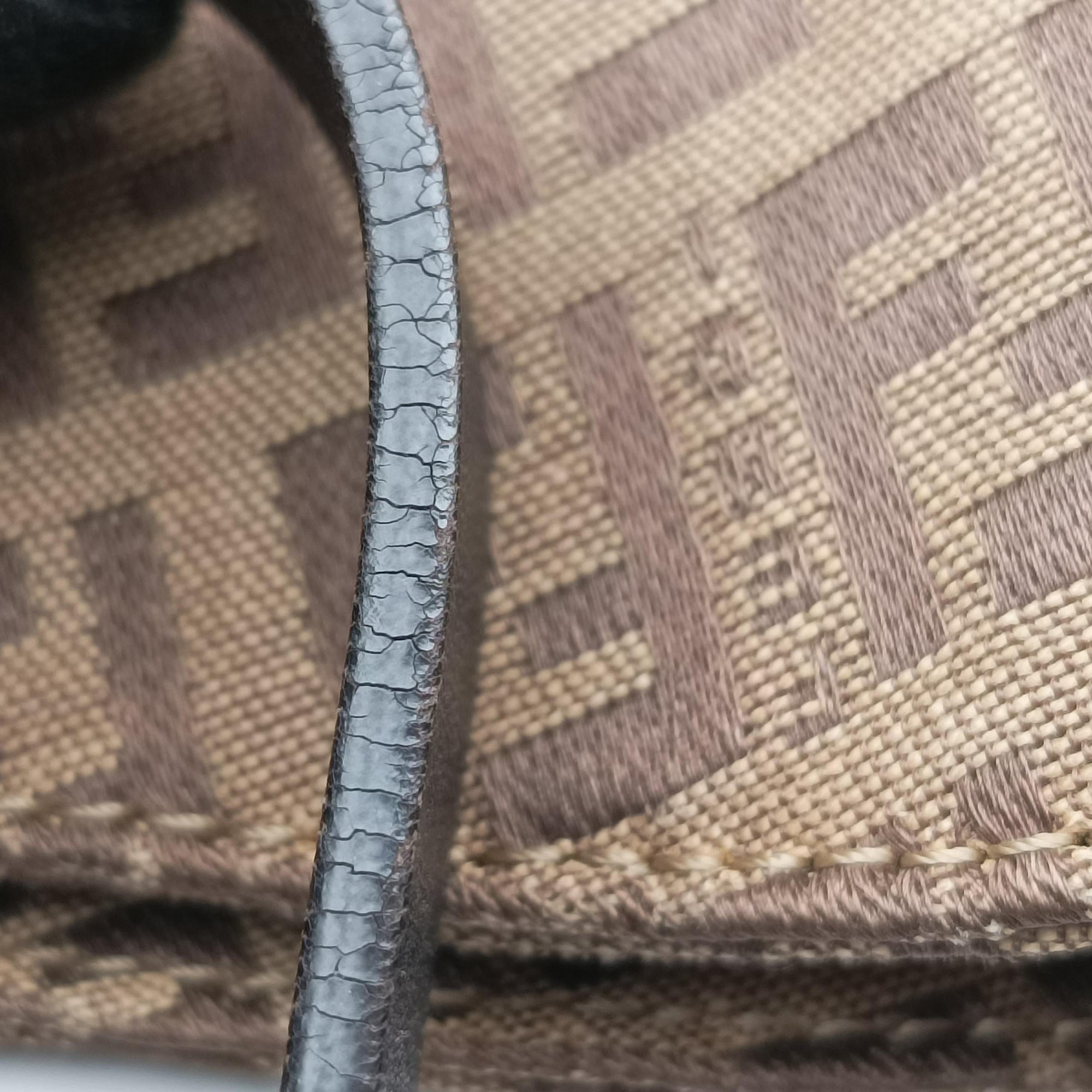 Pre-owned Fendi Zucchino Brown canvas 8BR036 shoulderbag | stylenewstar