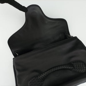 Pre-owned Bottega Veneta Intrecciato Black lambskin  shoulderbag | stylenewstar