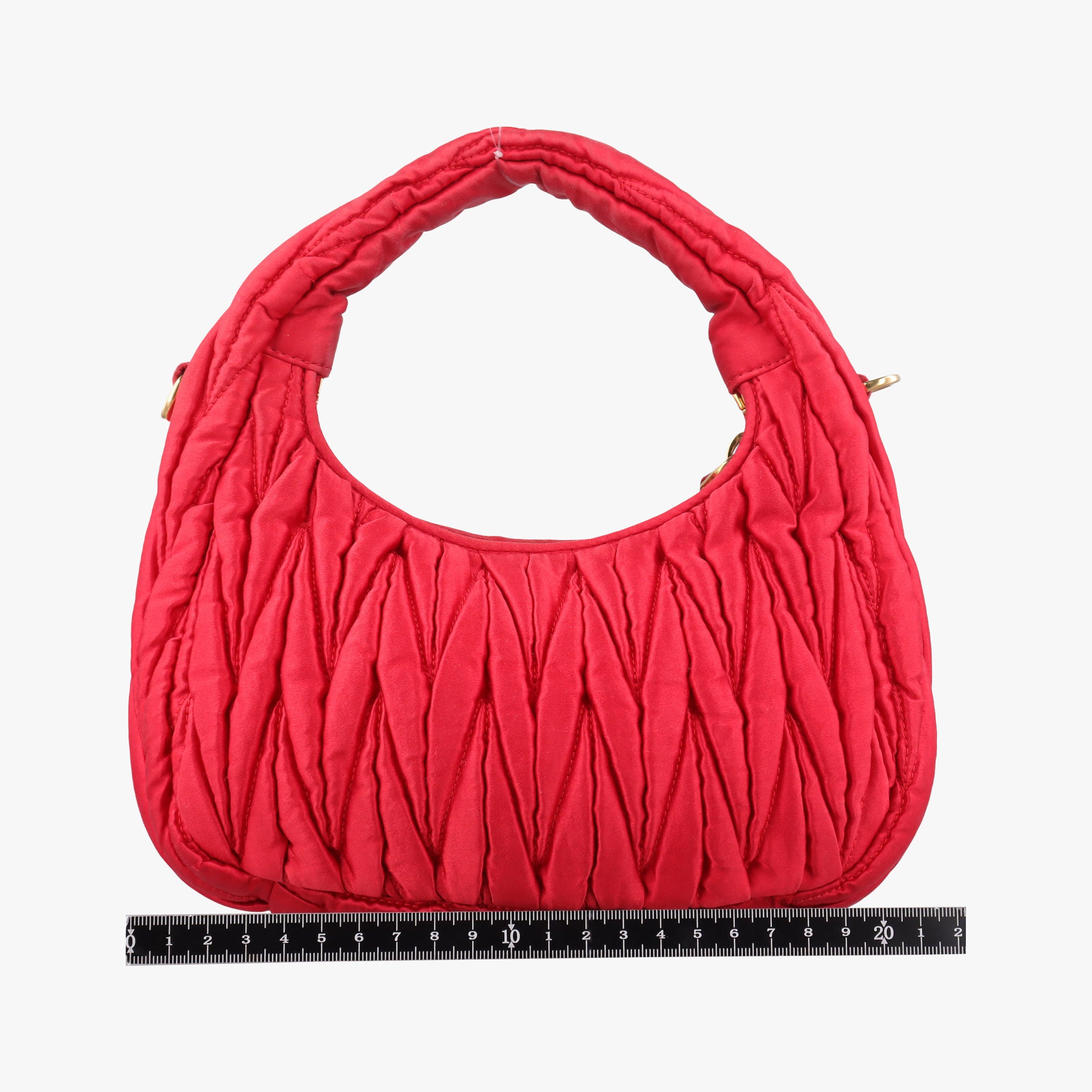 Pre-owned Miu Miu Wander Matelasse hobo Red Satin 5BC125 shoulderbag | stylenewstar