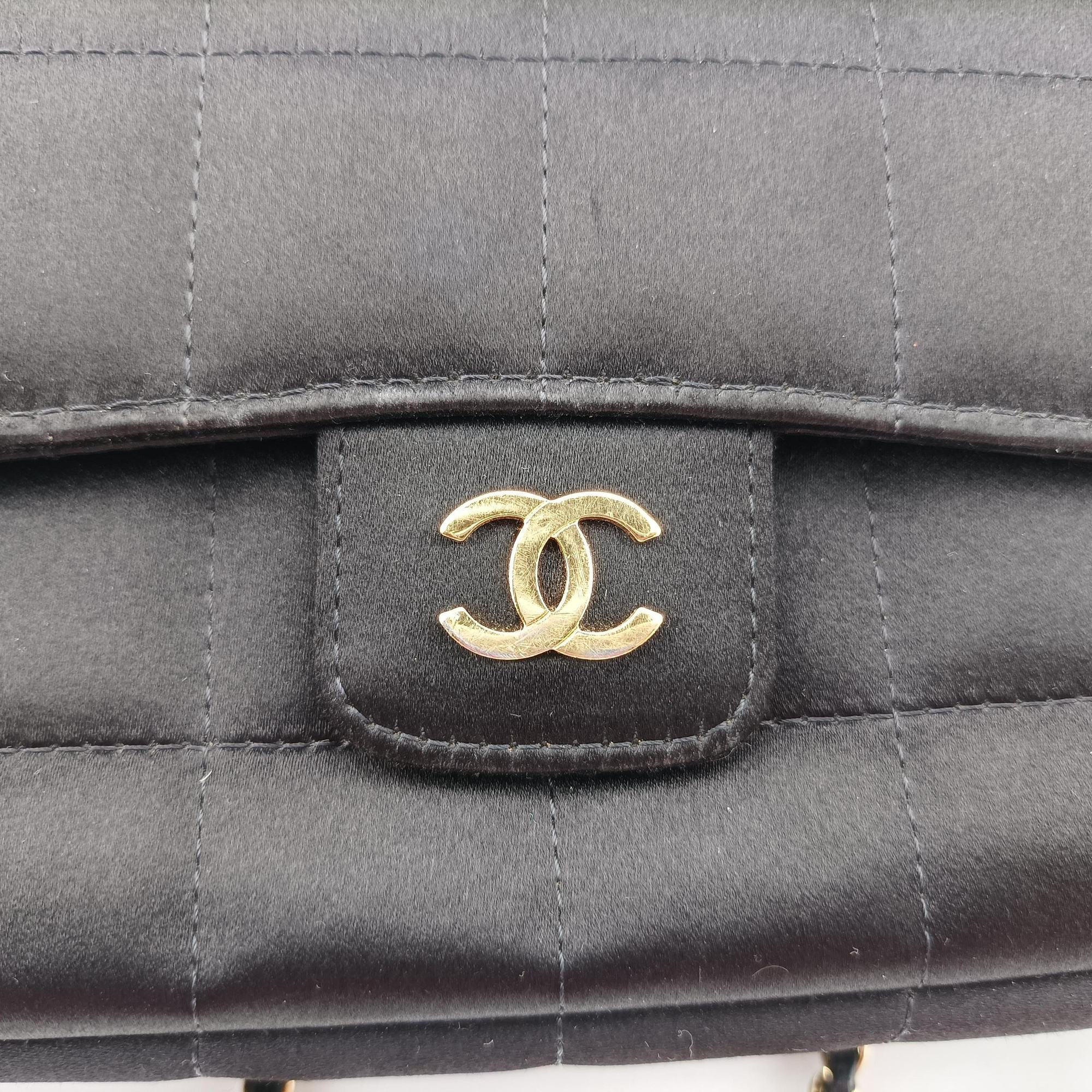Secondhand Chanel Flap bag Black Satin fabric A16780 shoulderbag | stylenewstar