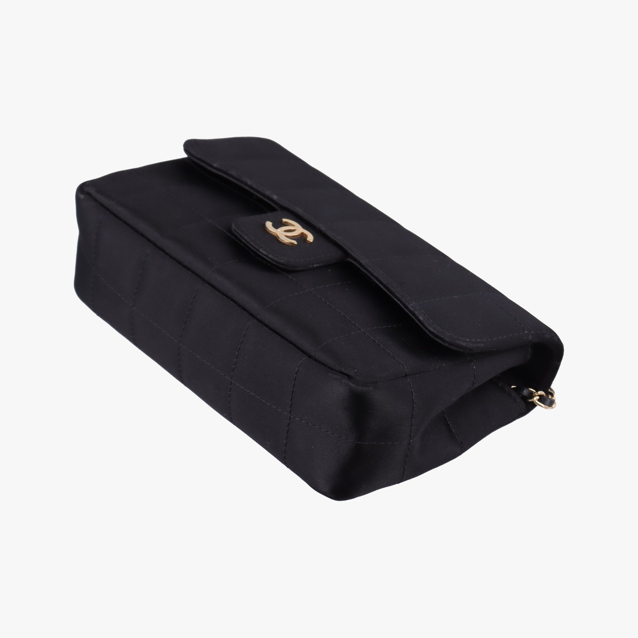 Secondhand Chanel Flap bag Black Satin fabric A16780 shoulderbag | stylenewstar