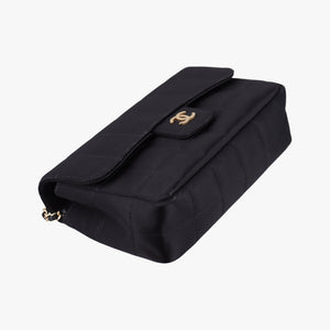 Secondhand Chanel Flap bag Black Satin fabric A16780 shoulderbag | stylenewstar