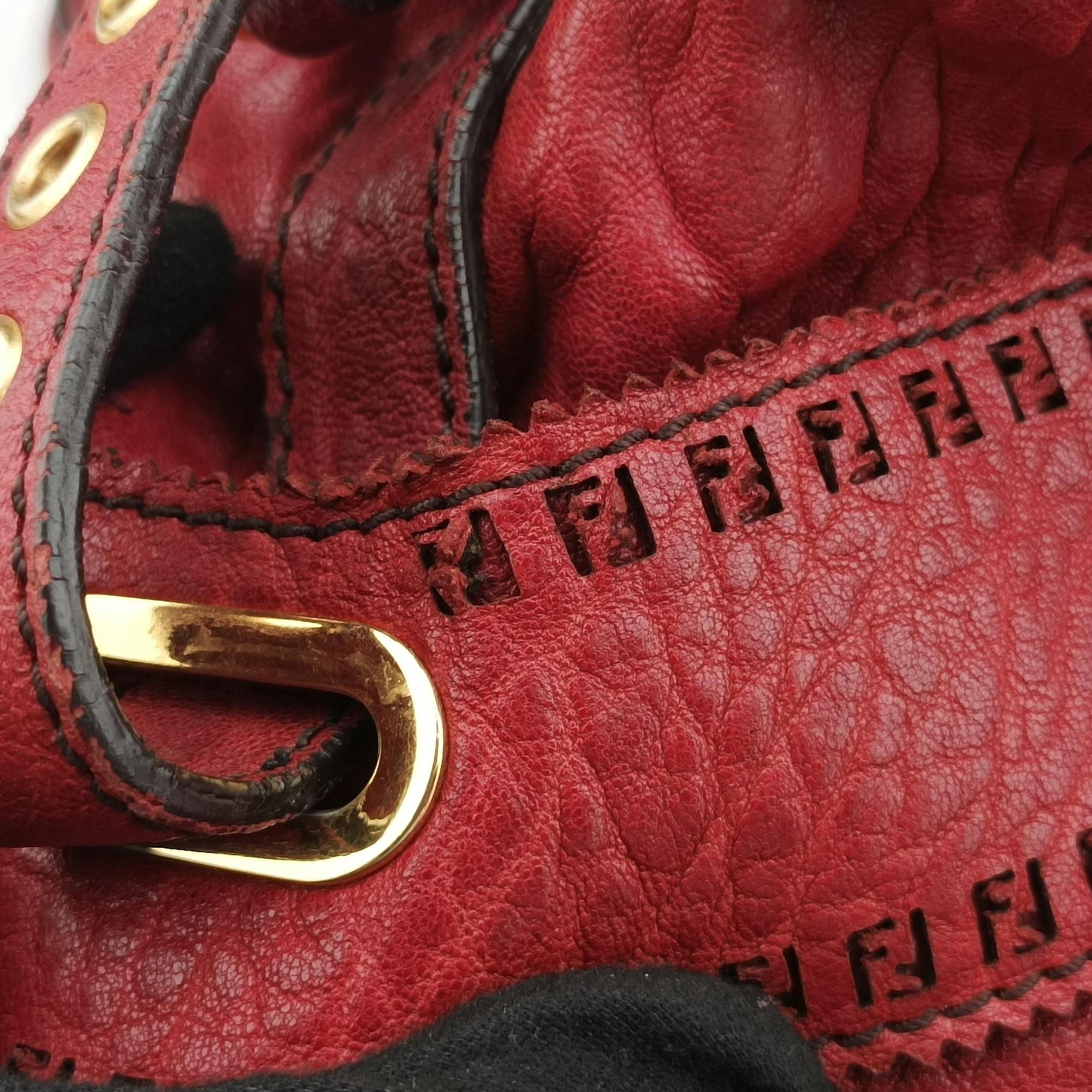 Pre-owned Fendi Etniko Red Leather 8BN162 handbag | stylenewstar