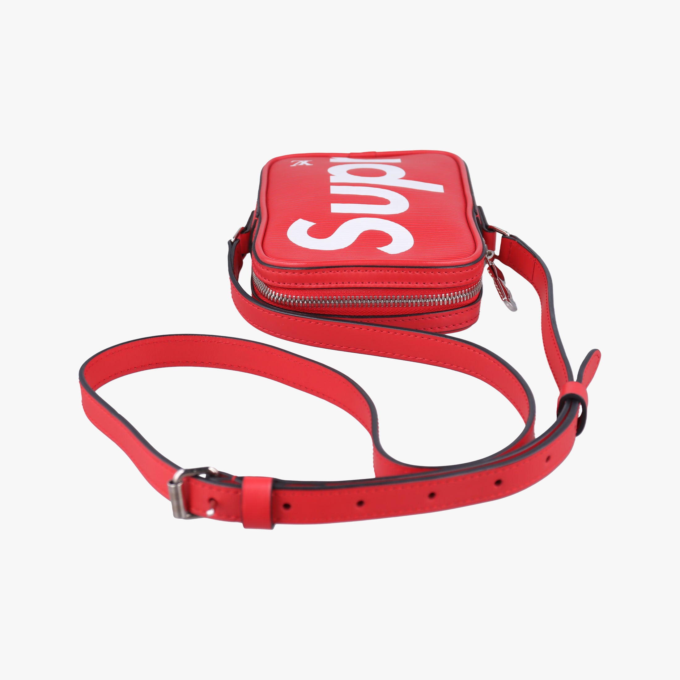 Pre-owned Louis Vuitton Danube PPM Supreme Collaboration ROUGE×white Epi M53434 shoulderbag | stylenewstar