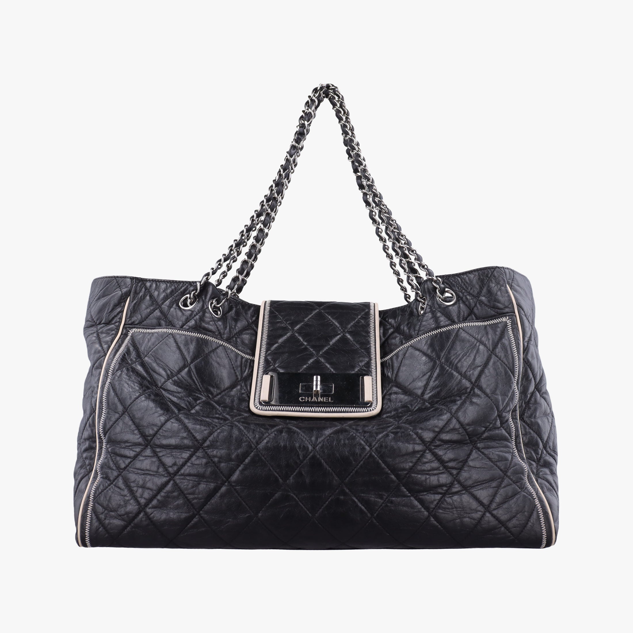 Pre-owned Chanel East West 2.55 Black Leather 37697 shoulderbag | stylenewstar