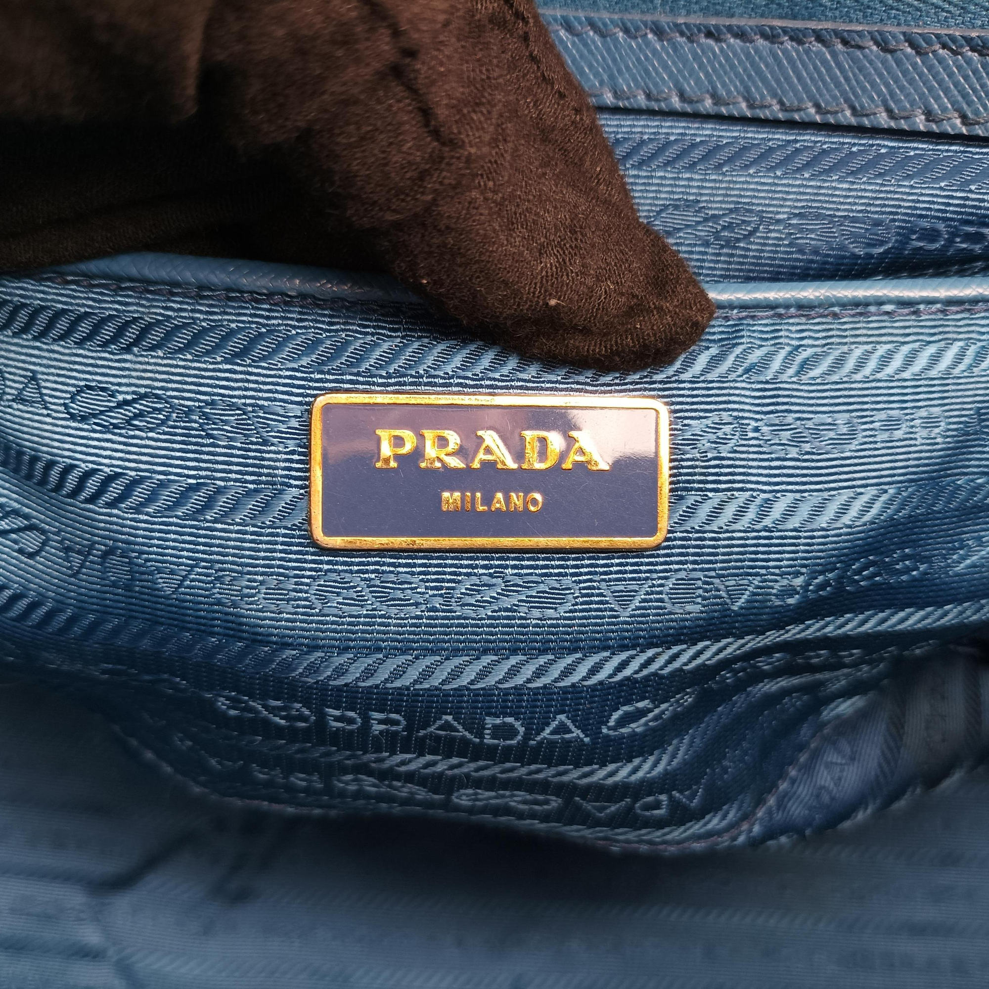 Pre-owned Prada Galleria Blue SAFFIANO Leather BN1786 handbag | stylenewstar